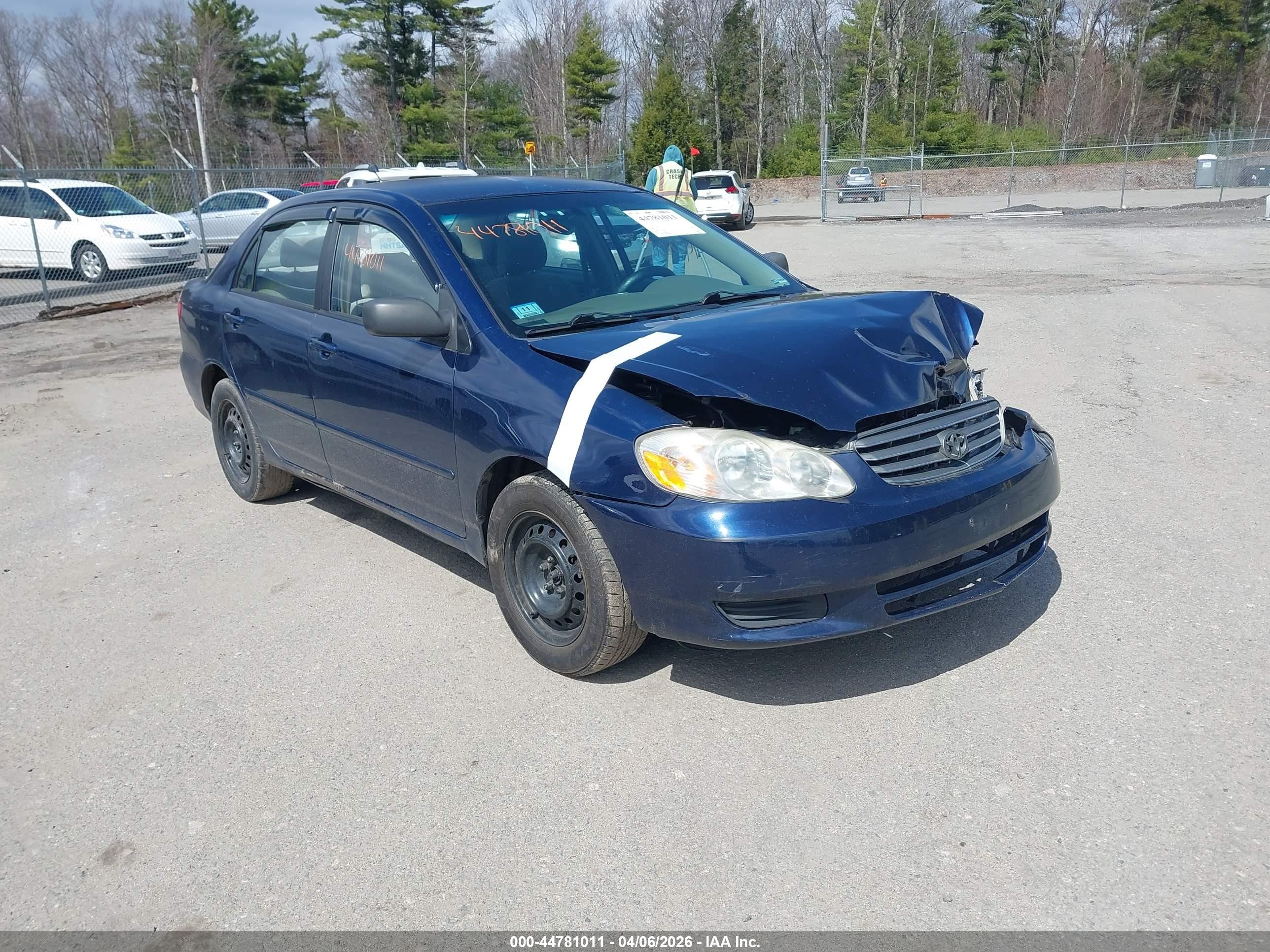 2004 Toyota Corolla LE, VIN JTDBR32E342039636 — All over