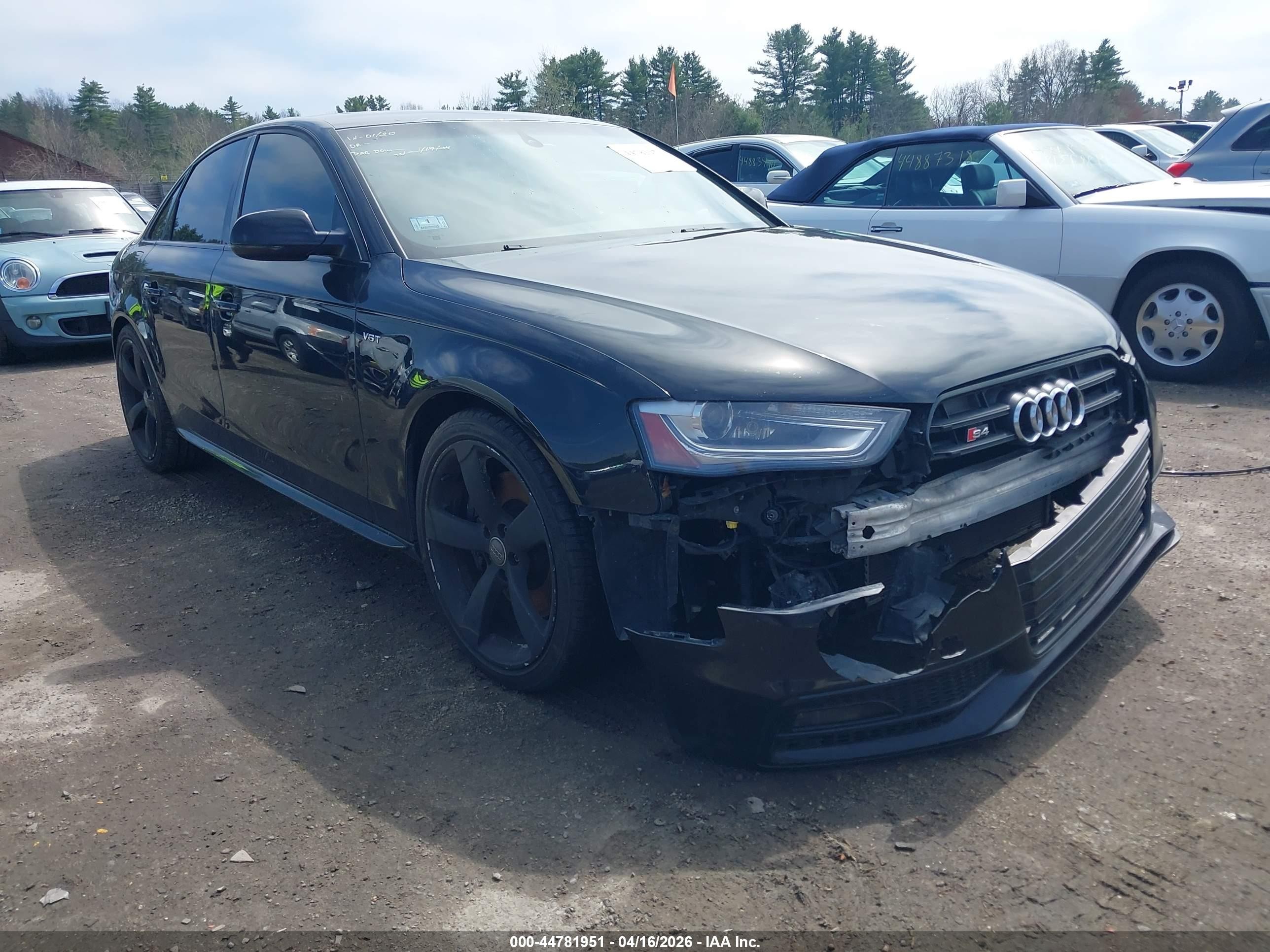 2014 Audi S4 Prestige, VIN WAUKGAFL9EA143538 — Front end