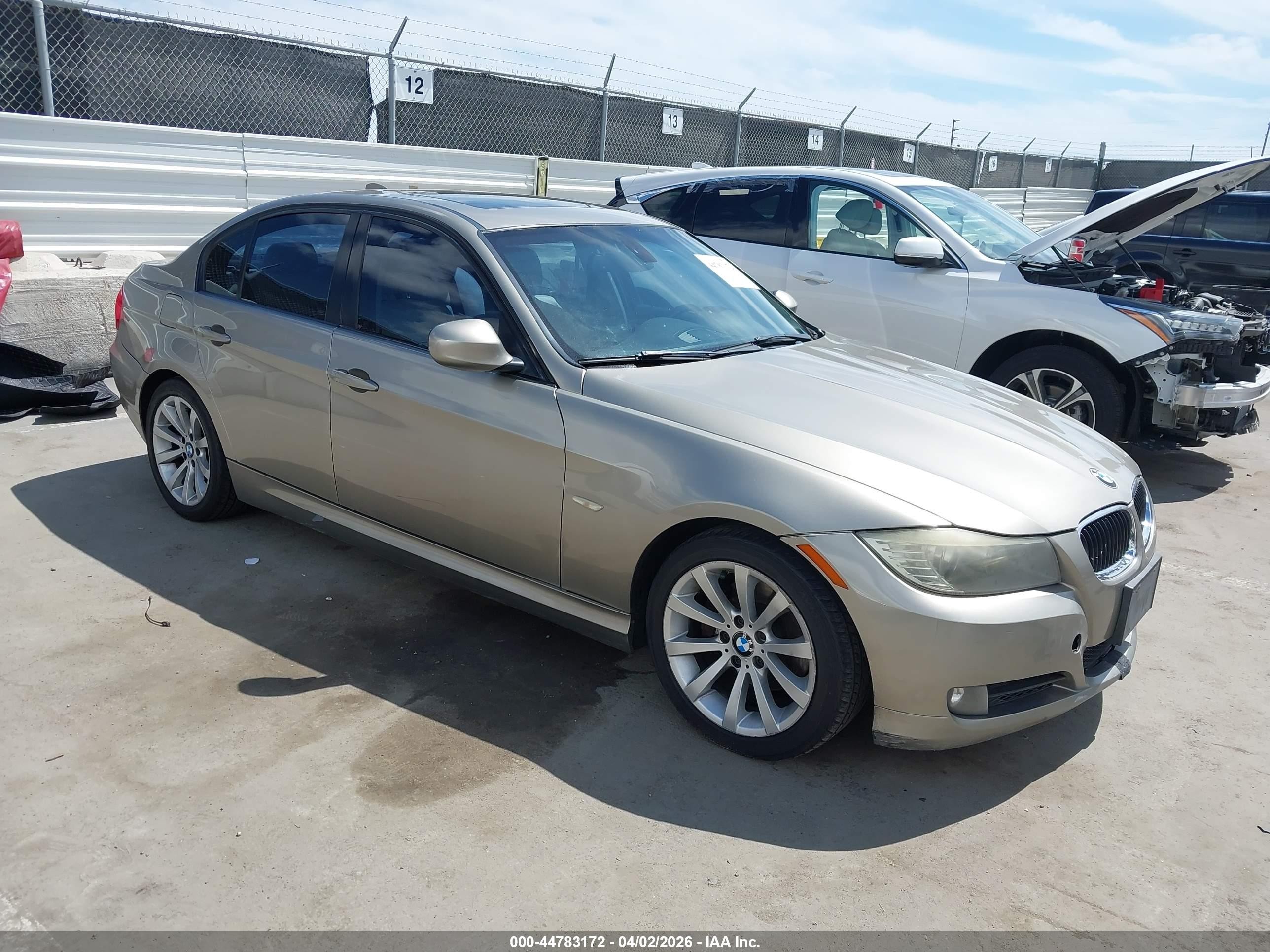 2011 BMW 3 Series 328i, VIN WBAPH5G56BNM83034 — Side