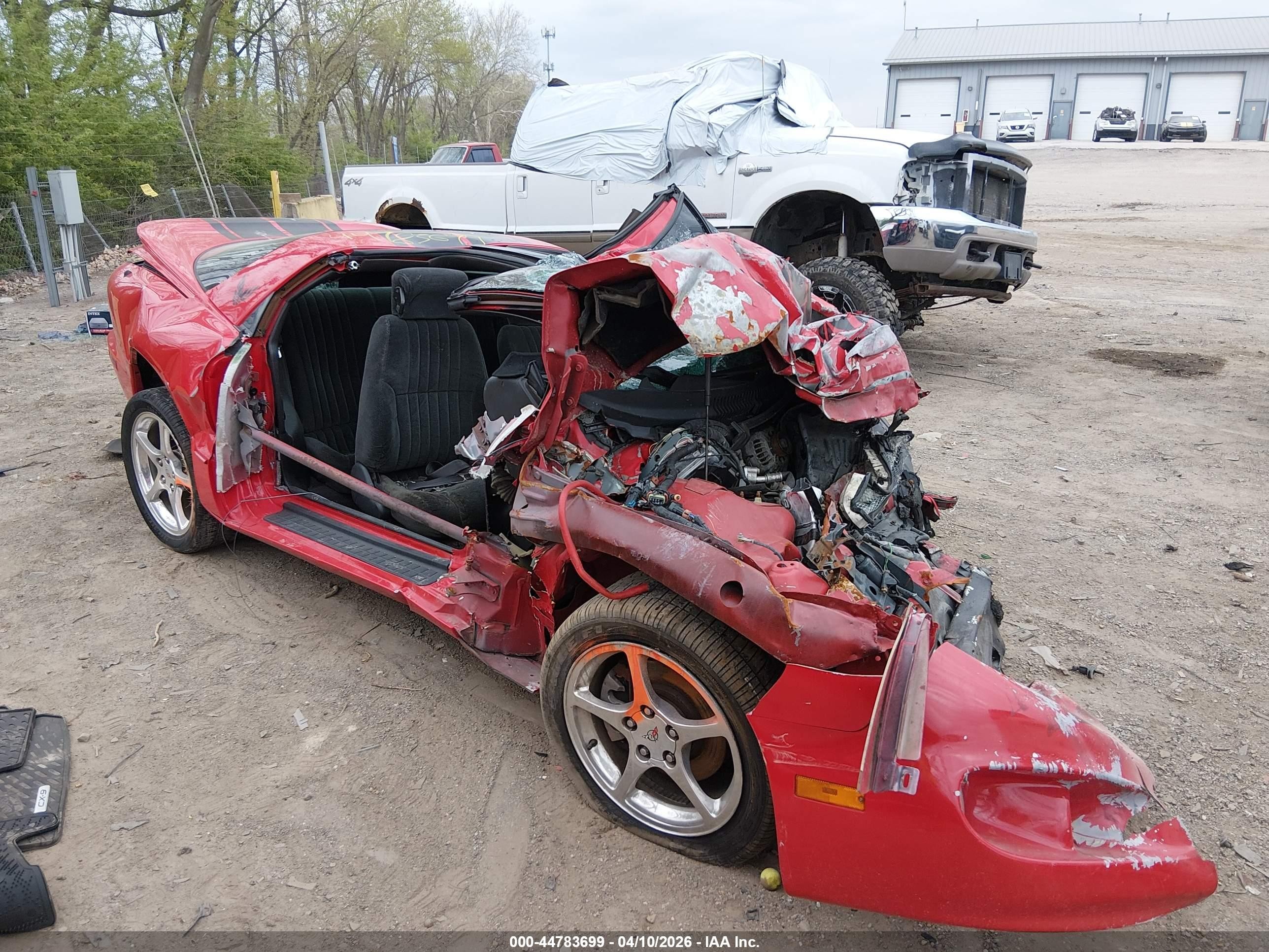2002 Pontiac Firebird Firebird, VIN 2G2FS22K322117382 — Biohazard / chemical