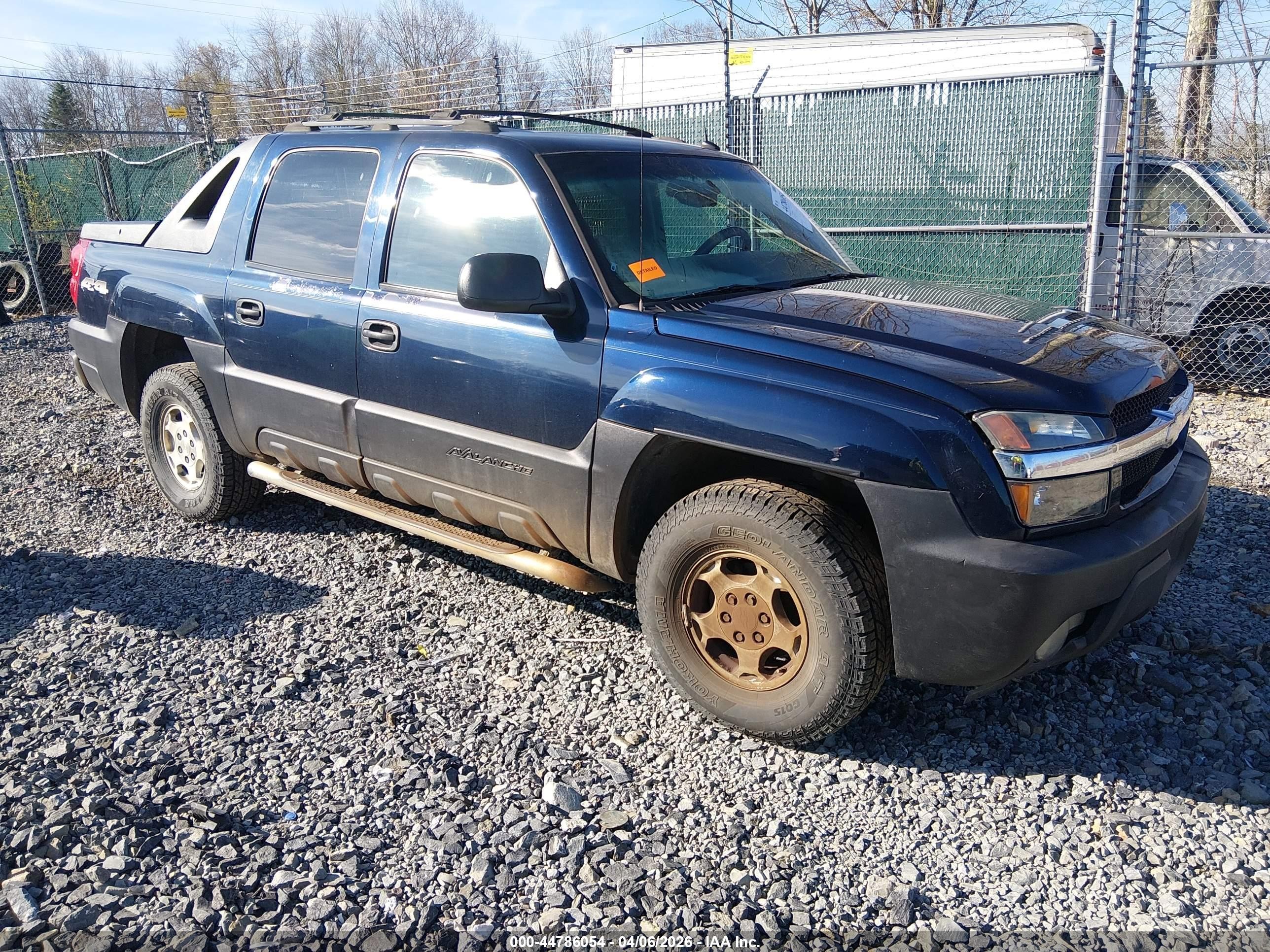 2005 Chevrolet Avalanche LS, VIN 3GNEK12Z35G150826 — Normal wear