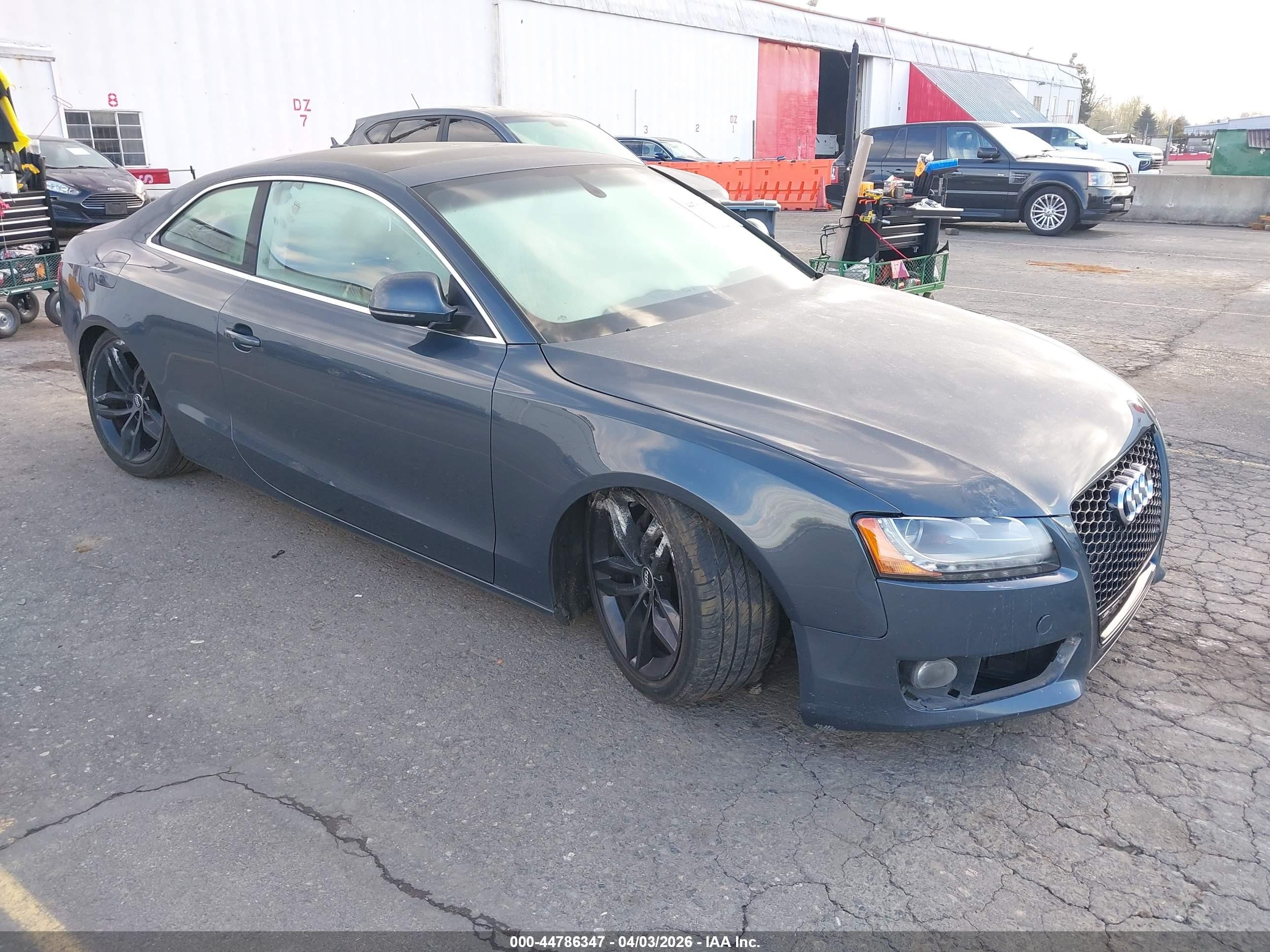 2009 Audi A5, VIN WAUDK78T69A020521 — Бок
