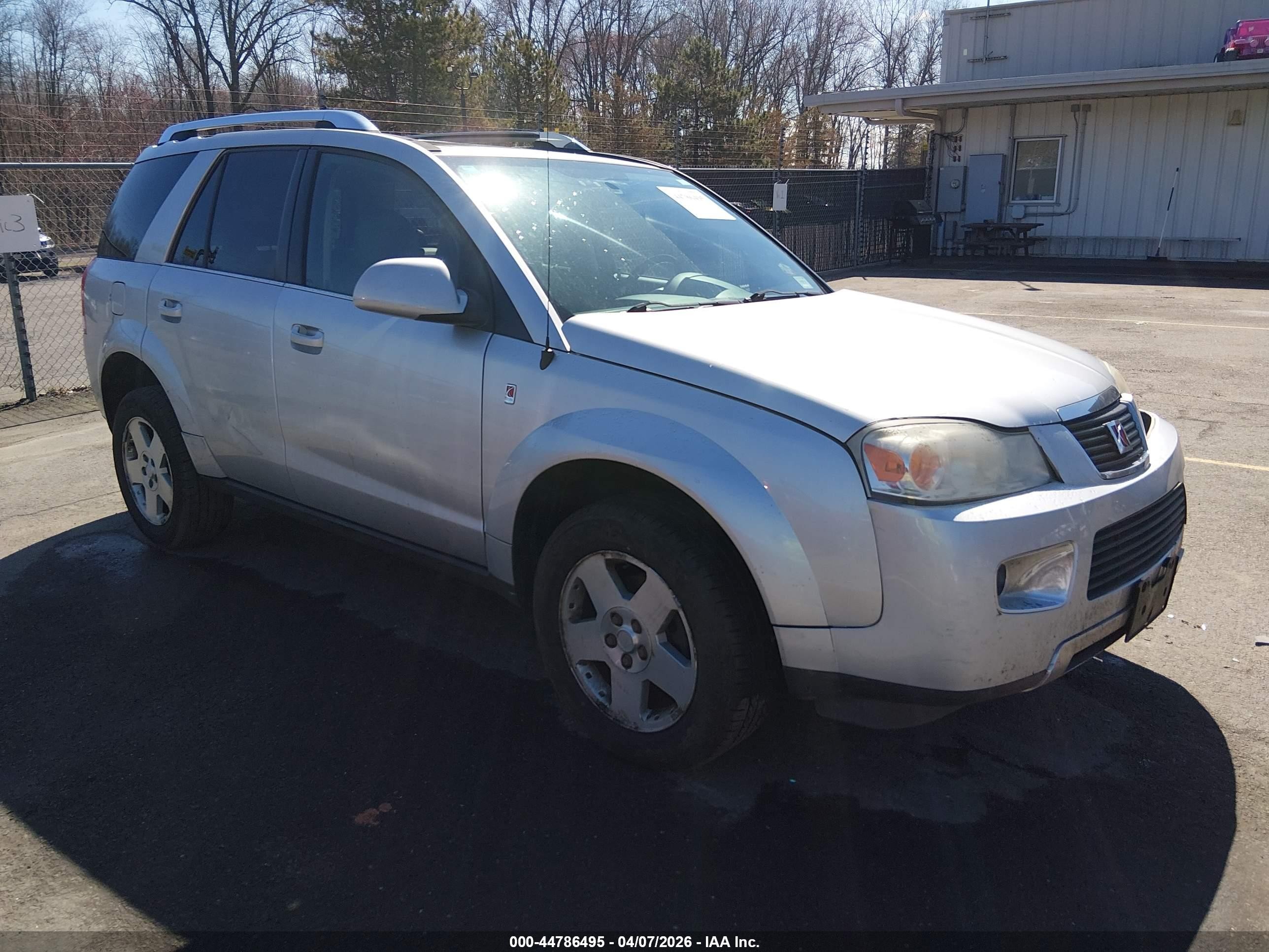 2006 Saturn VUE, VIN 5GZCZ63426S867433 — Side