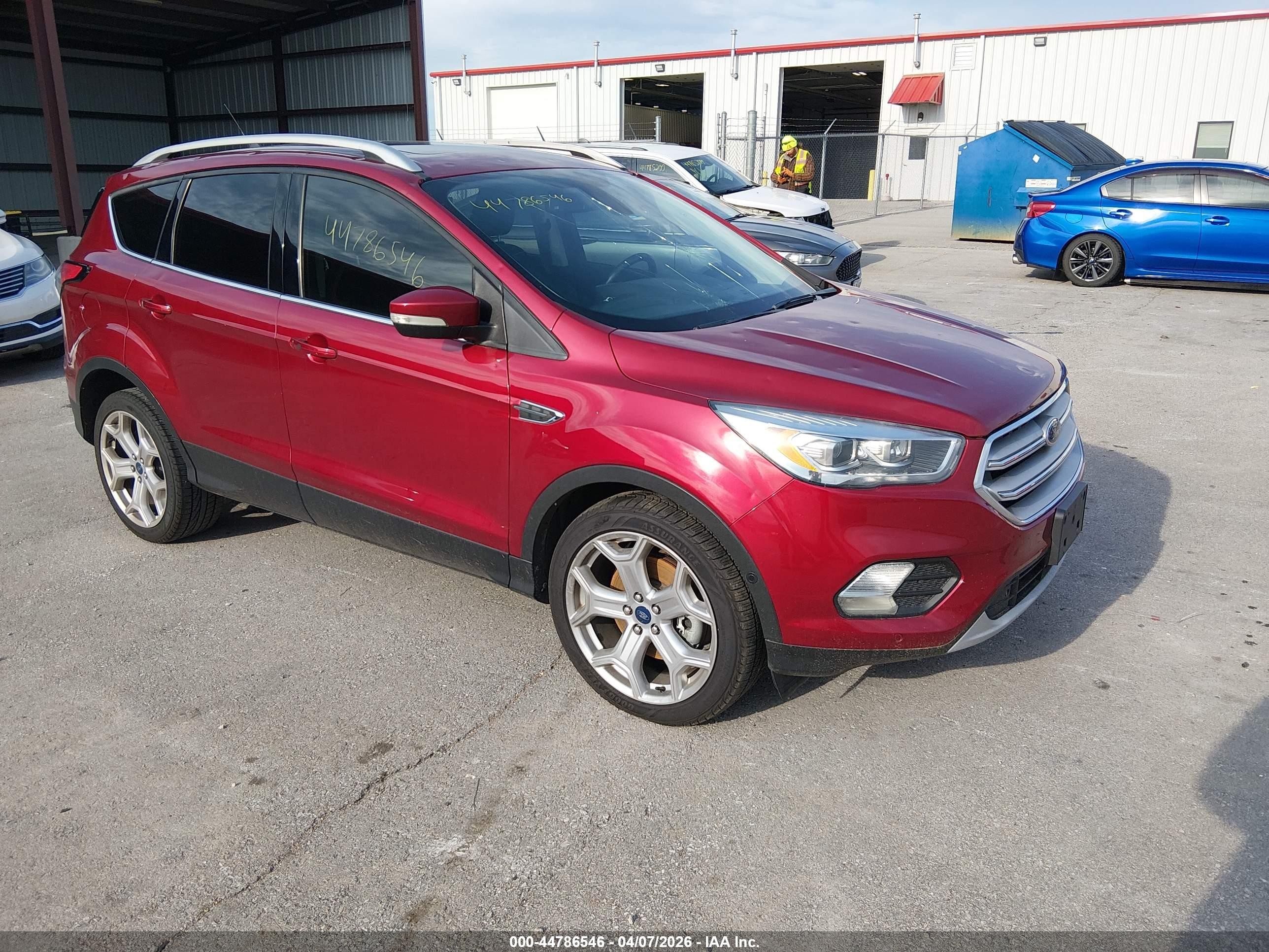 2018 Ford Escape Titanium, VIN 1FMCU0J92JUD58849 — Front end