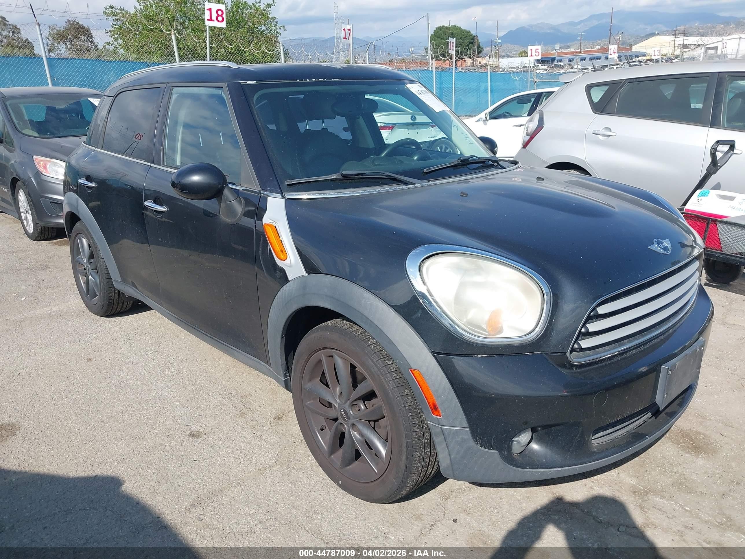 2011 MINI Countryman, VIN WMWZB3C53BWH94809 — Не указано