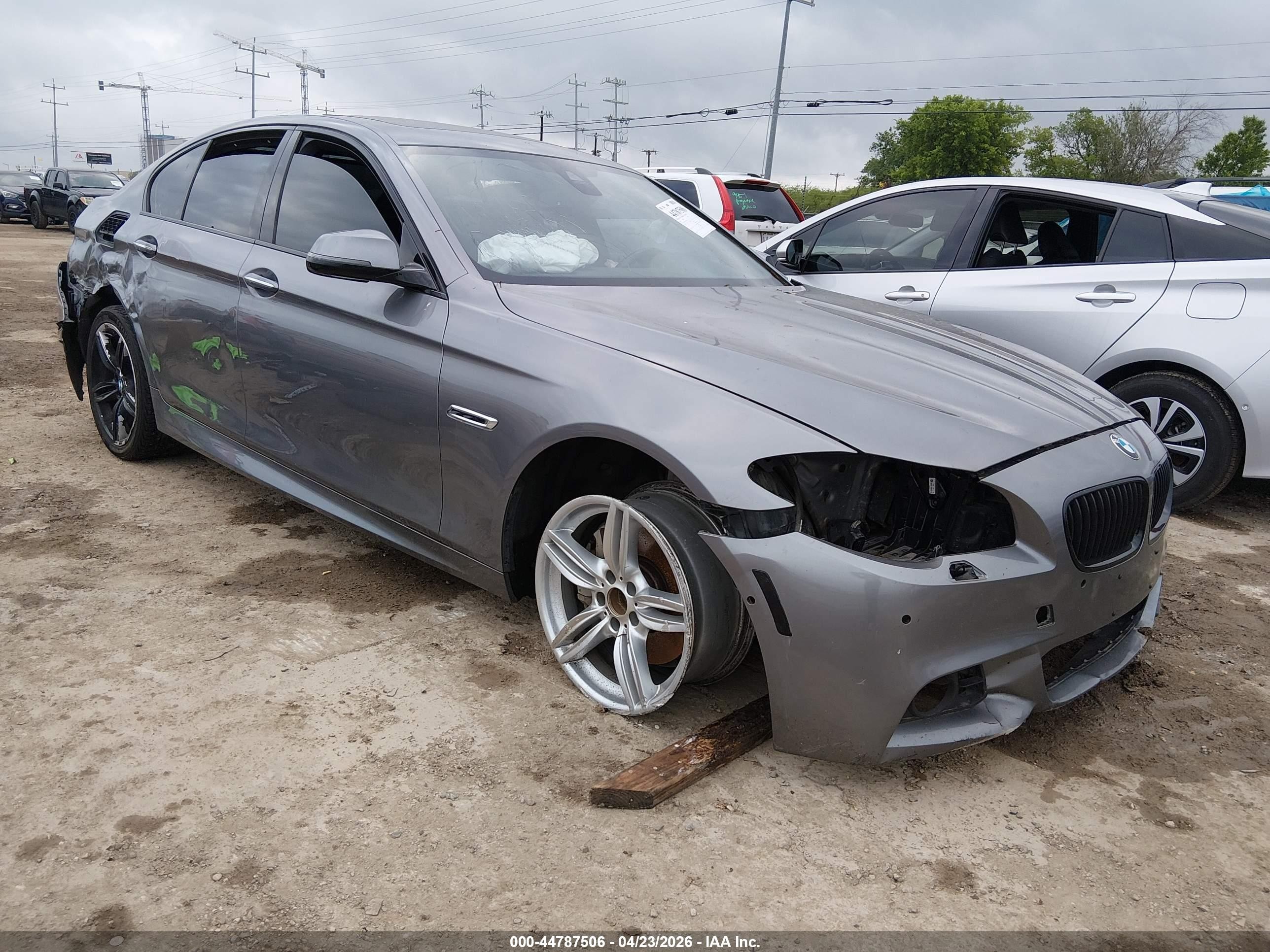 2015 BMW 5 Series 550i xDrive, VIN WBAKP9C57FD979465 — All over