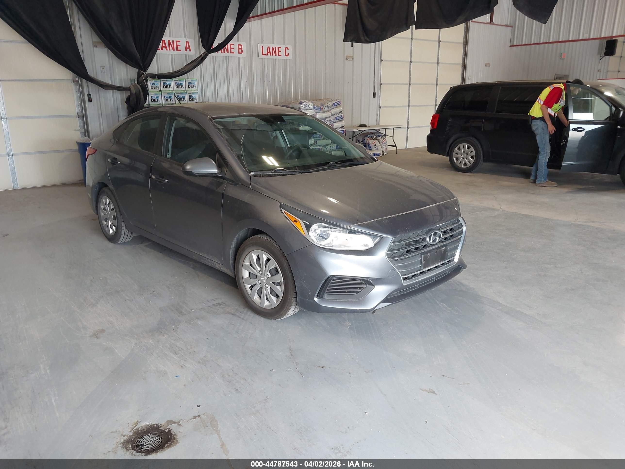 2020 Hyundai Accent SEL, VIN 3KPC24A64LE118730 — Normal wear
