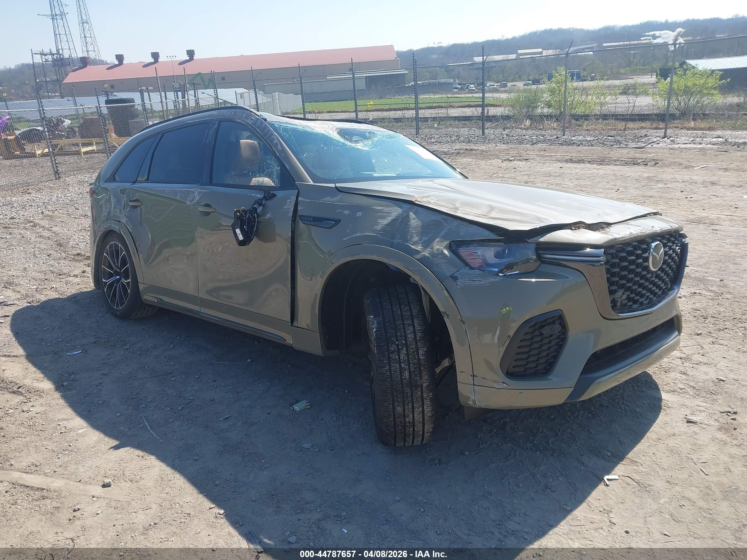 2026 Mazda CX-70 3.3 Turbo S Premium Plus Package, VIN JM3KJEHC6T1205023 — Roof
