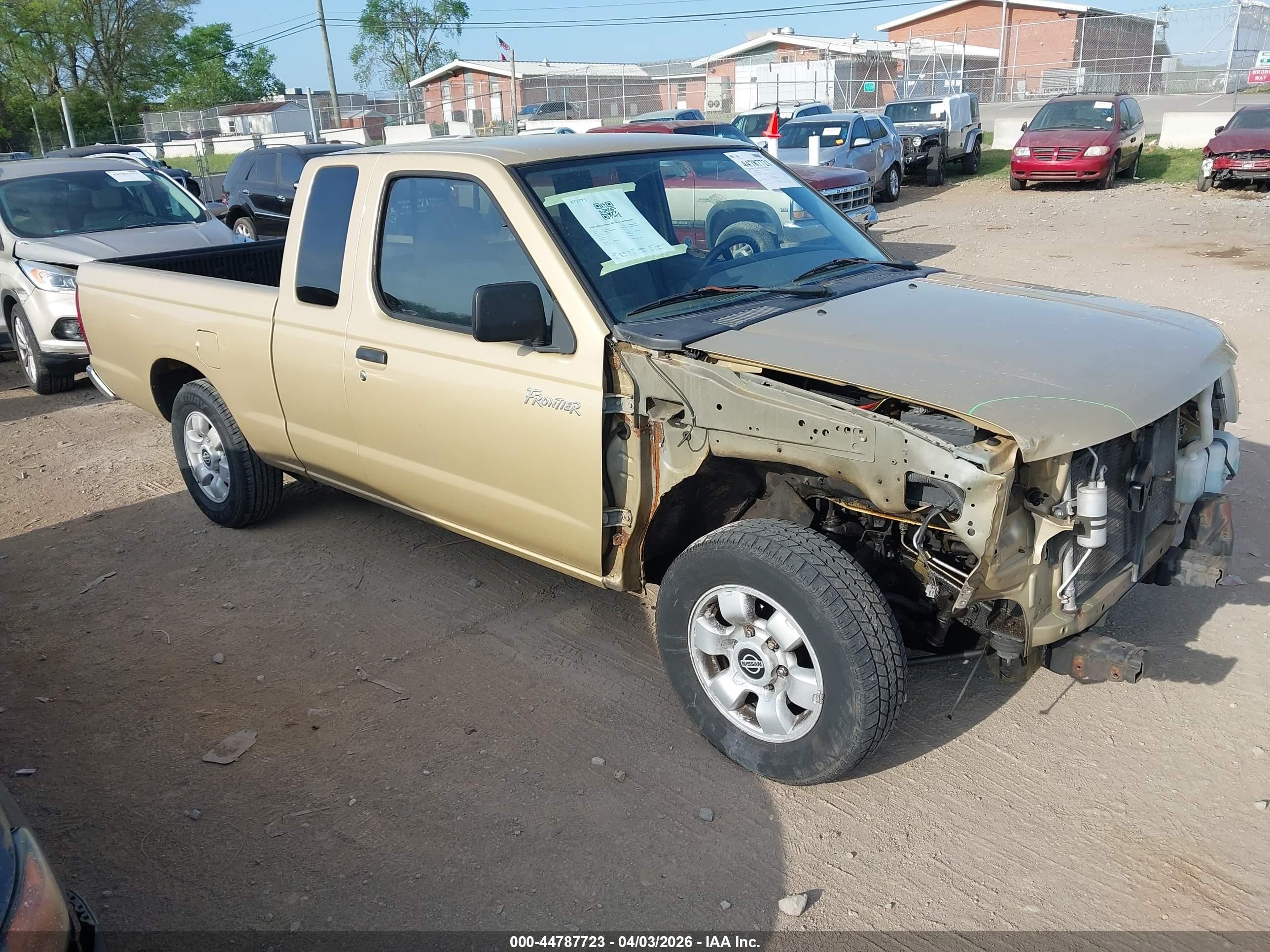 1999 Nissan Frontier XE, VIN 1N6DD26S5XC316574 — Front end