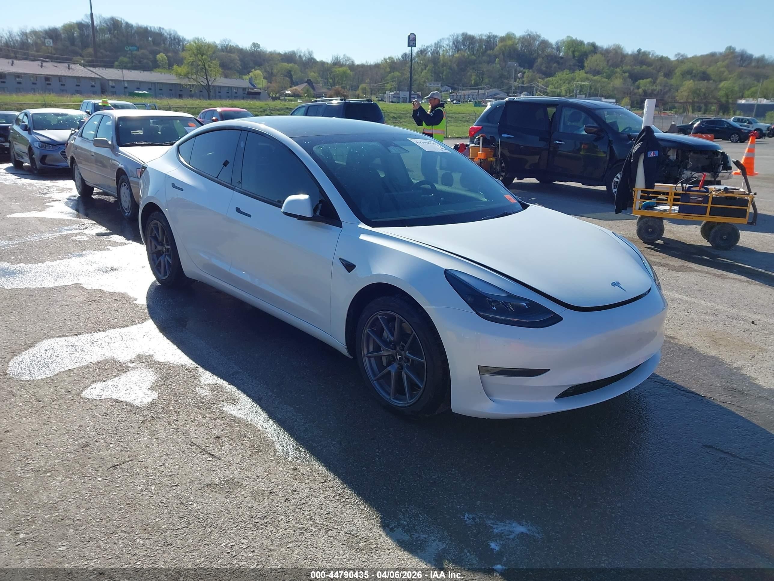 2023 Tesla Model 3, VIN 5YJ3E1EAXPF612613 — Not stated