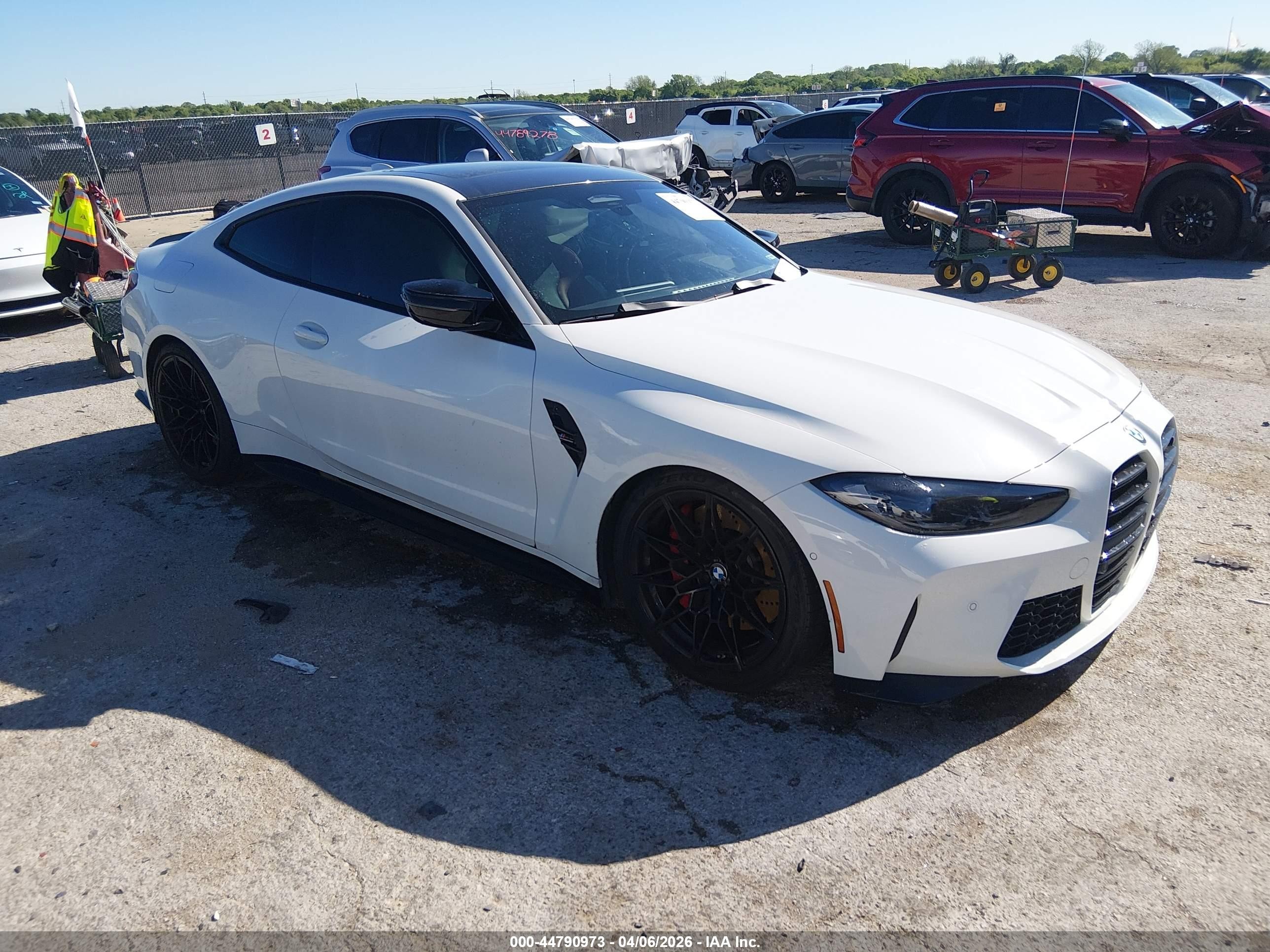 2022 BMW M4 Competition xDrive, VIN WBS43AZ02NCJ02691 — Side