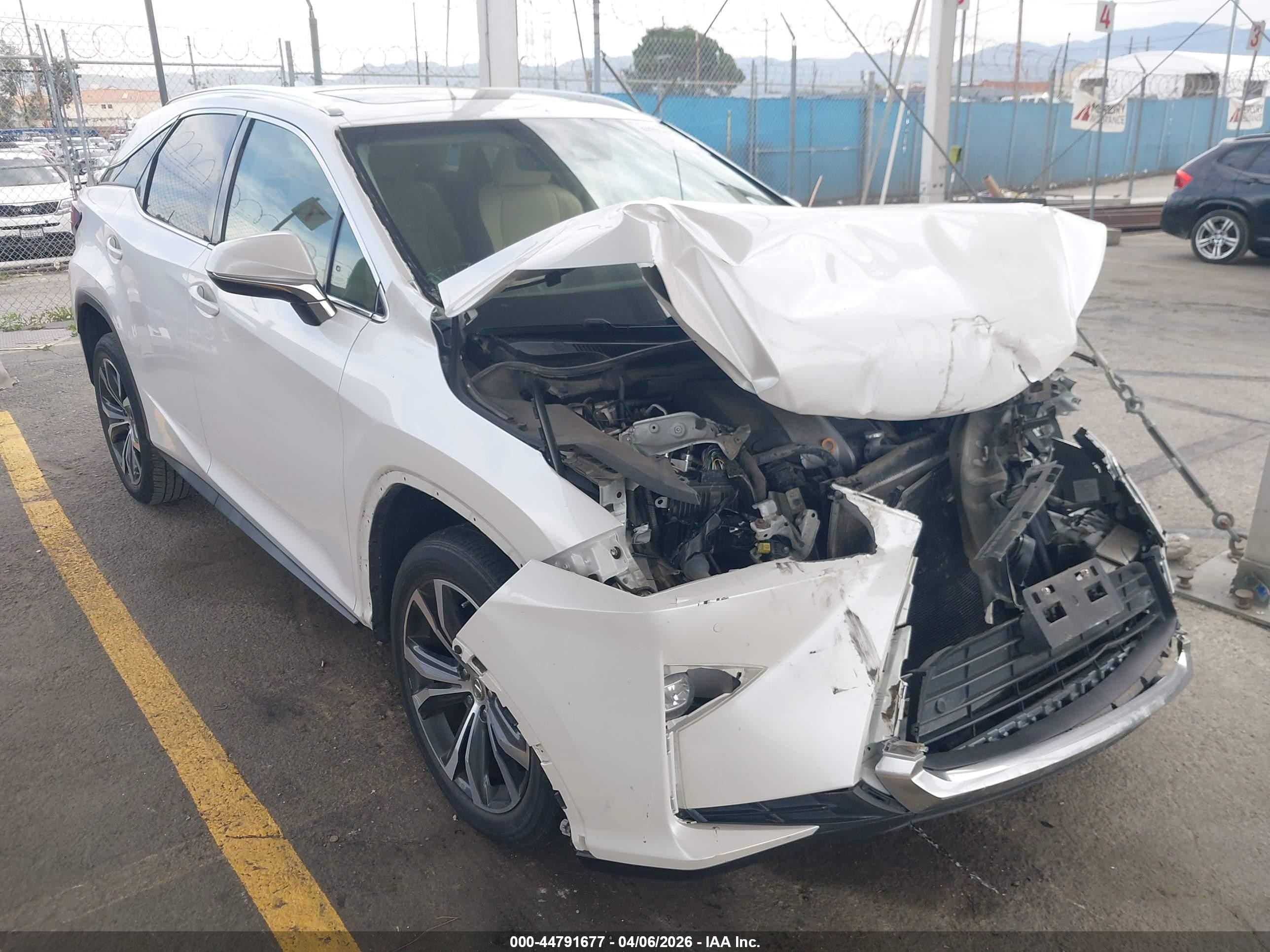 2017 Lexus RX 350, VIN 2T2ZZMCA0HC060219 — Фото с аукциона