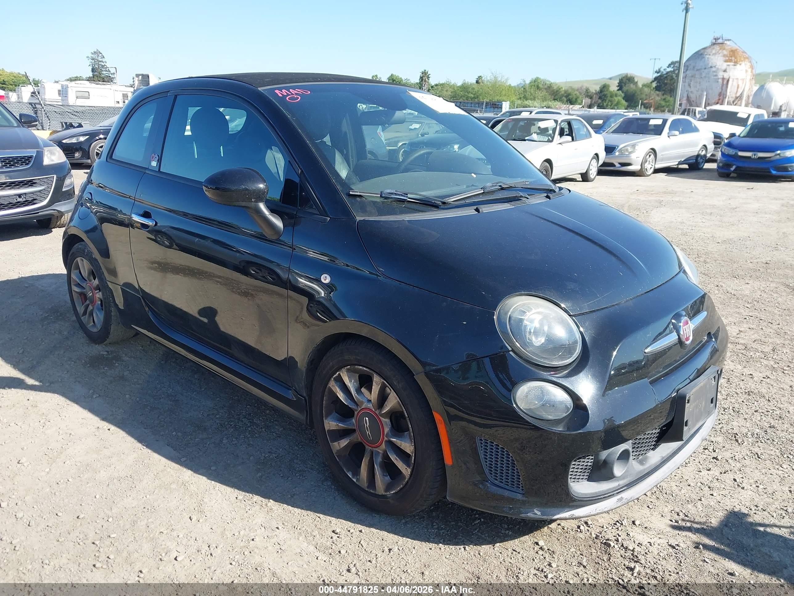 2014 FIAT 500 GQ Edition, VIN 3C3CFFJH6ET190193 — Front end