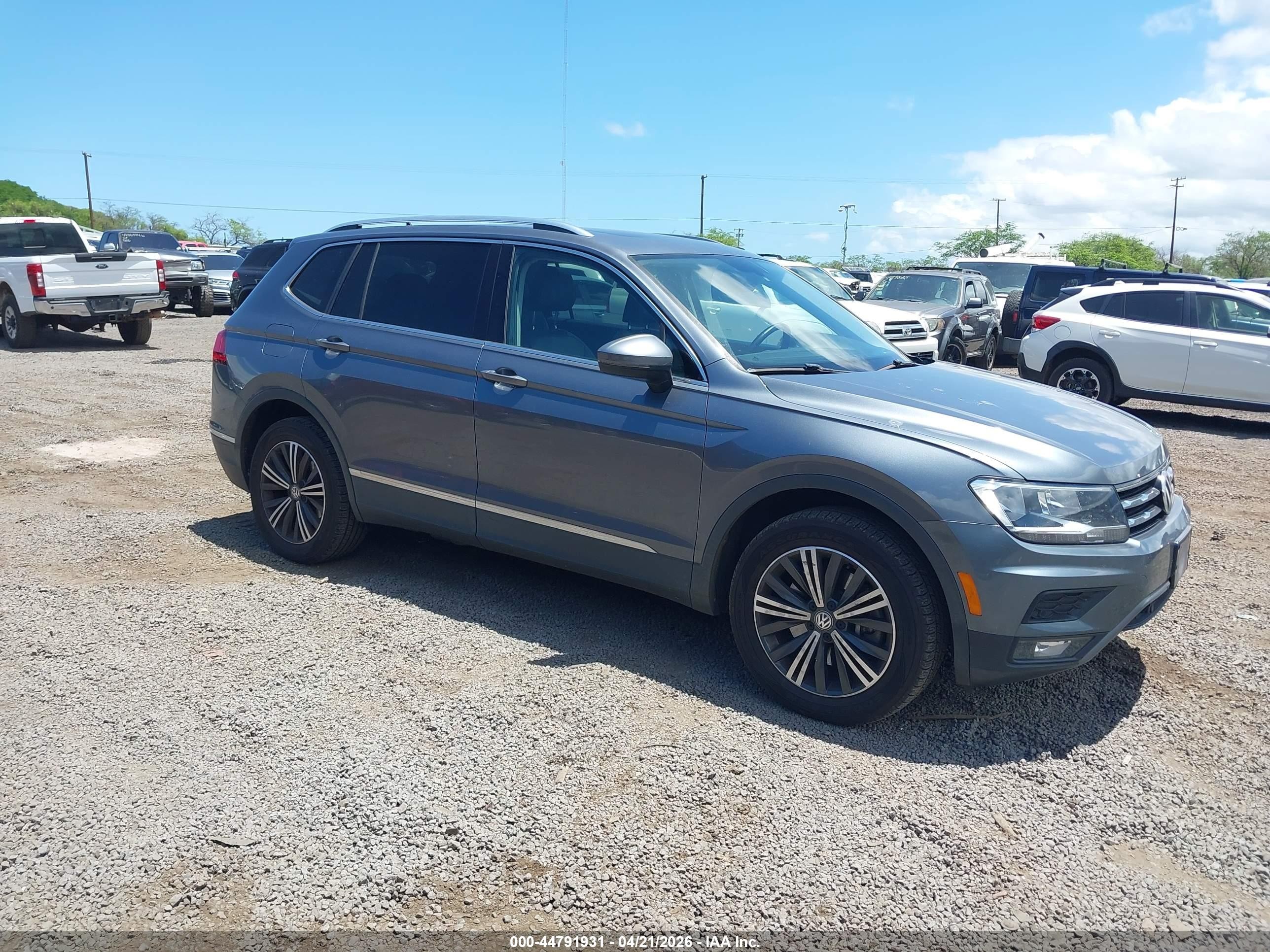 2019 Volkswagen Tiguan SE, VIN 3VV3B7AX9KM186635 — Fresh water flood