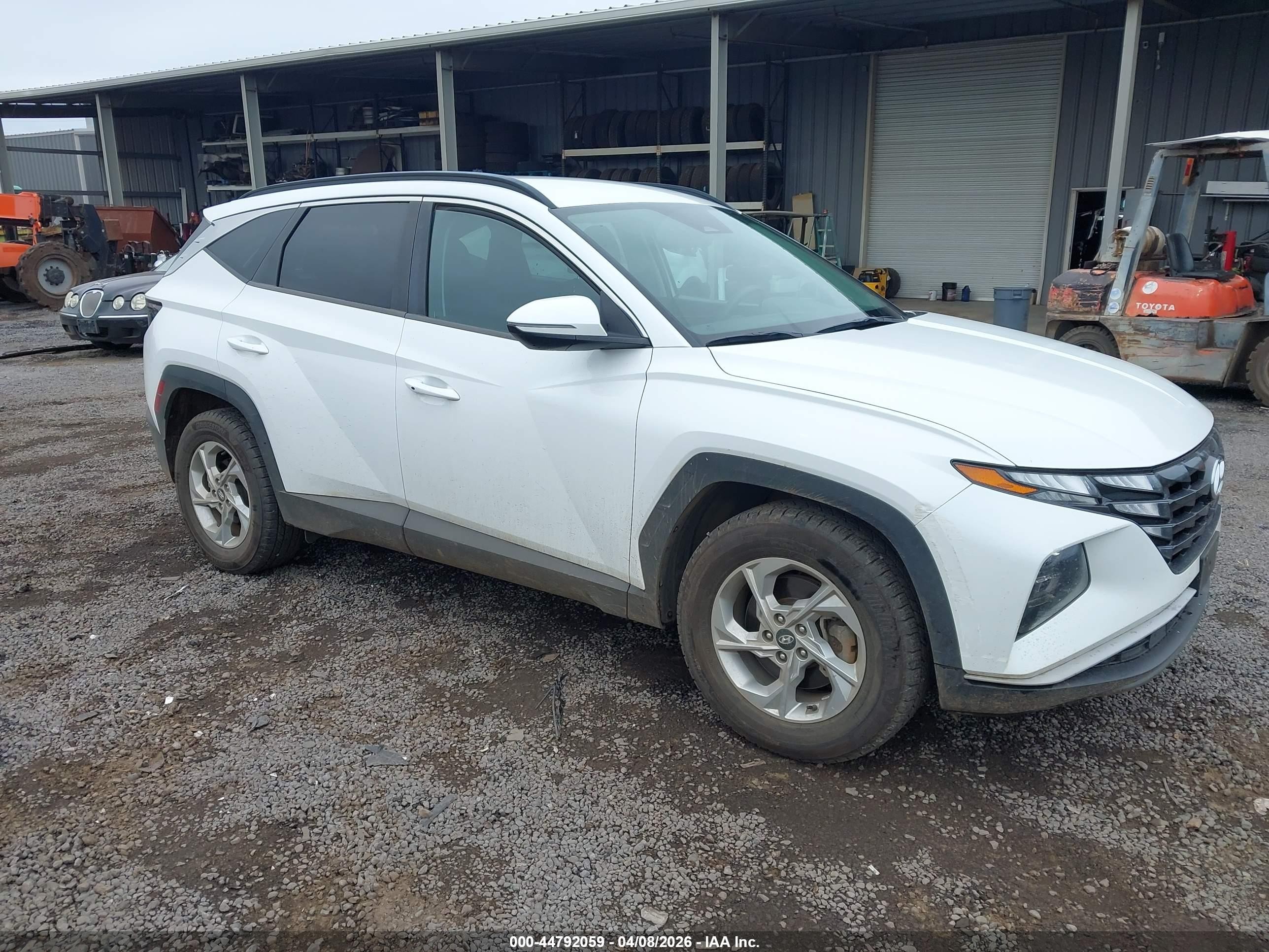 2022 Hyundai Tucson SEL, VIN 5NMJBCAE9NH031409 — Fresh water flood