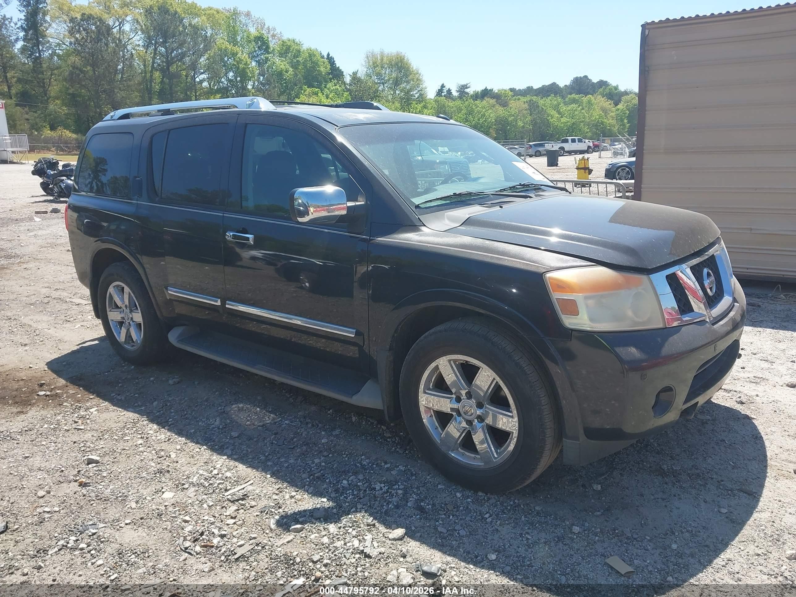 2011 Nissan Armada SV, VIN 5N1BA0NDXBN601371 — Rear end