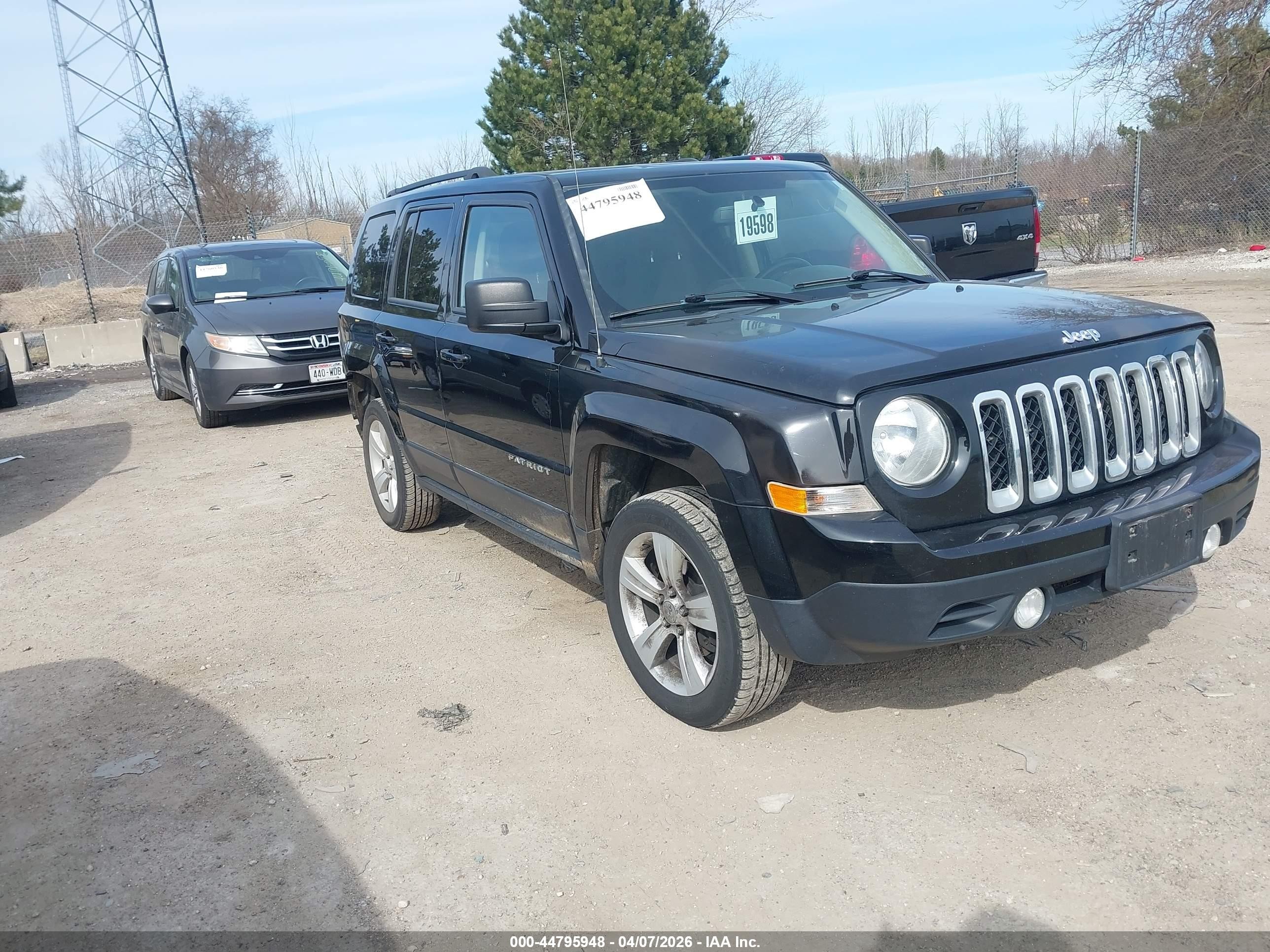 2016 Jeep Patriot High Altitude, VIN 1C4NJRFB4GD535271 — Storm