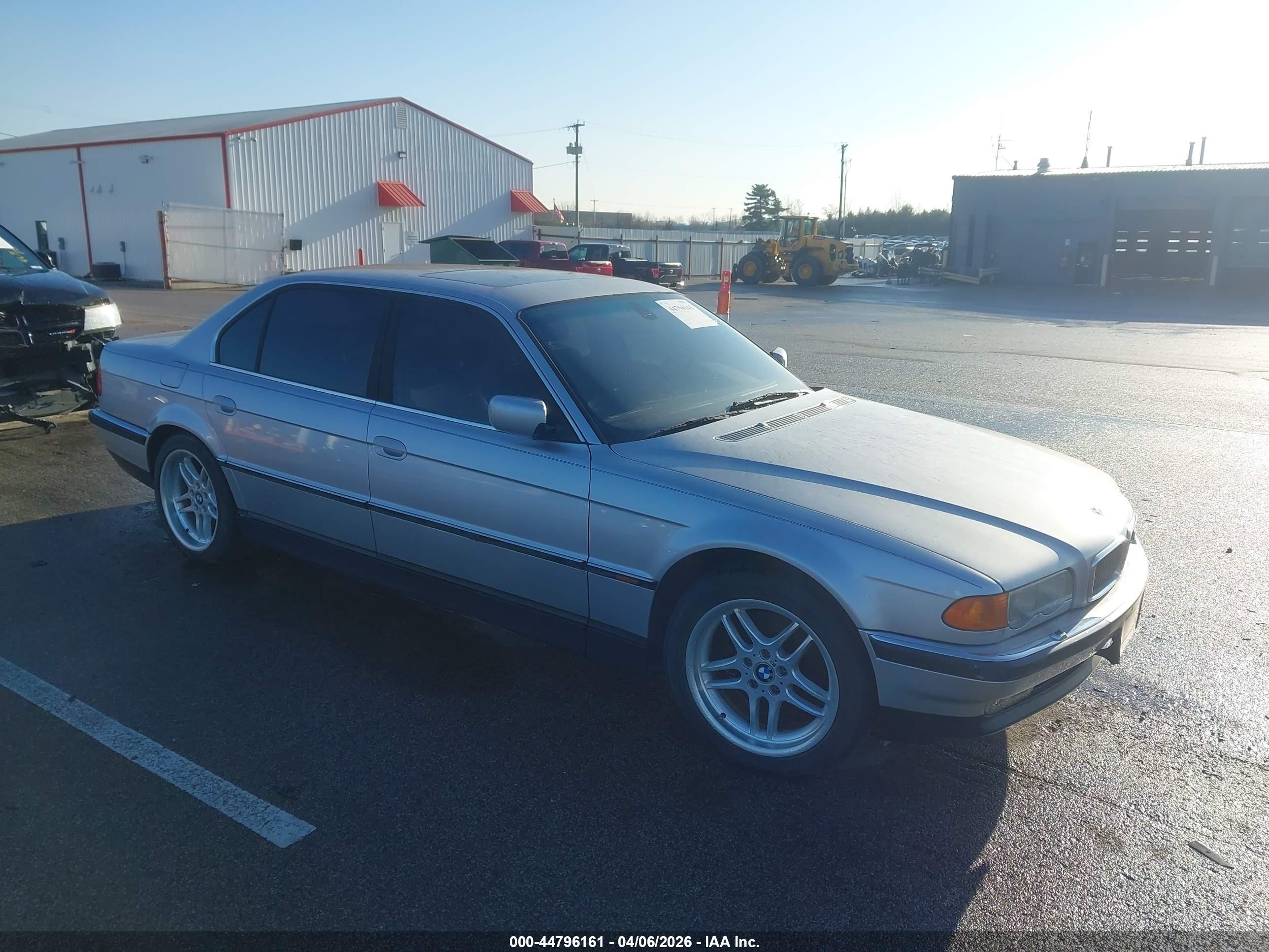 2000 BMW 7 Series 740iL, VIN WBAGH8341YDP15309 — По всему кузову