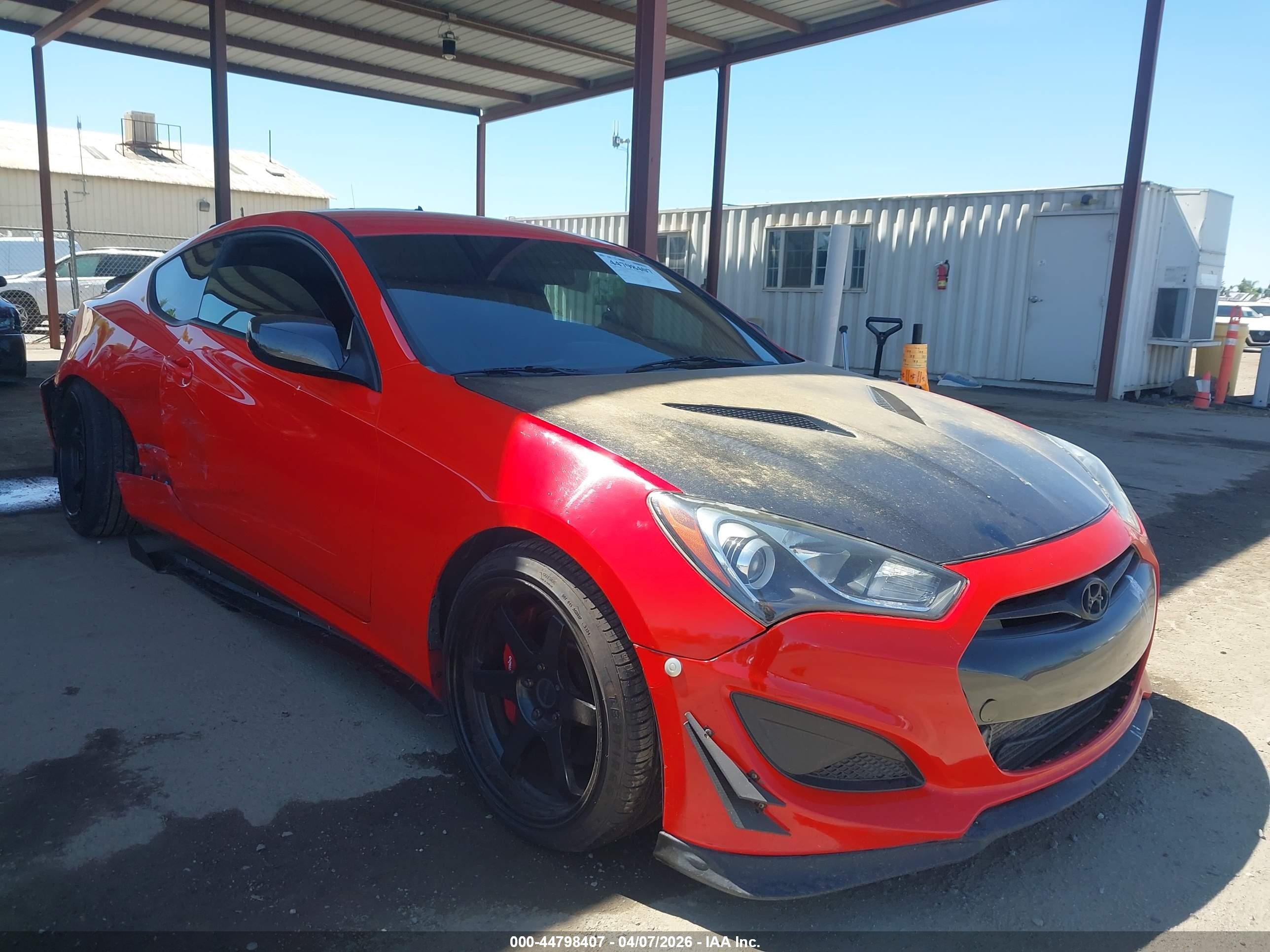2013 Hyundai Genesis Coupe Premium, VIN KMHHT6KD1DU105671 — Side