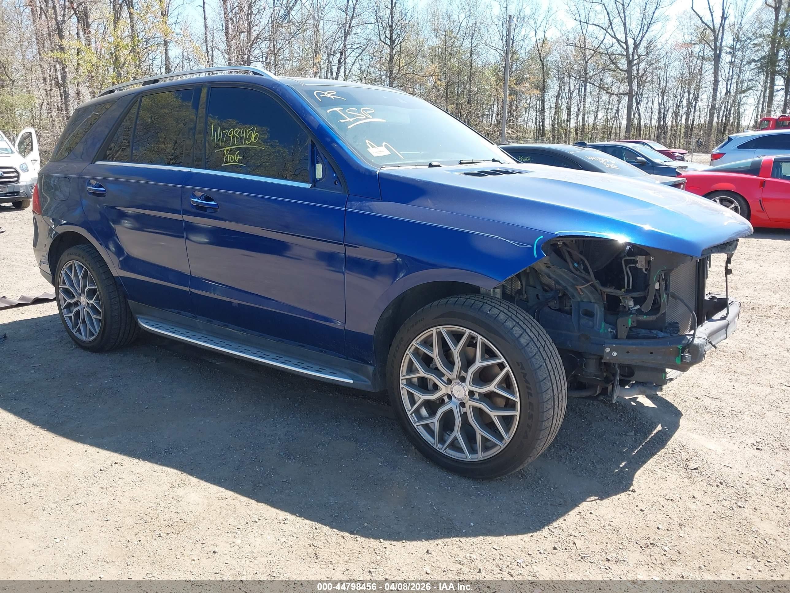 2017 Mercedes-Benz GLE 350, VIN 4JGDA5HB5HA841637 — Front end