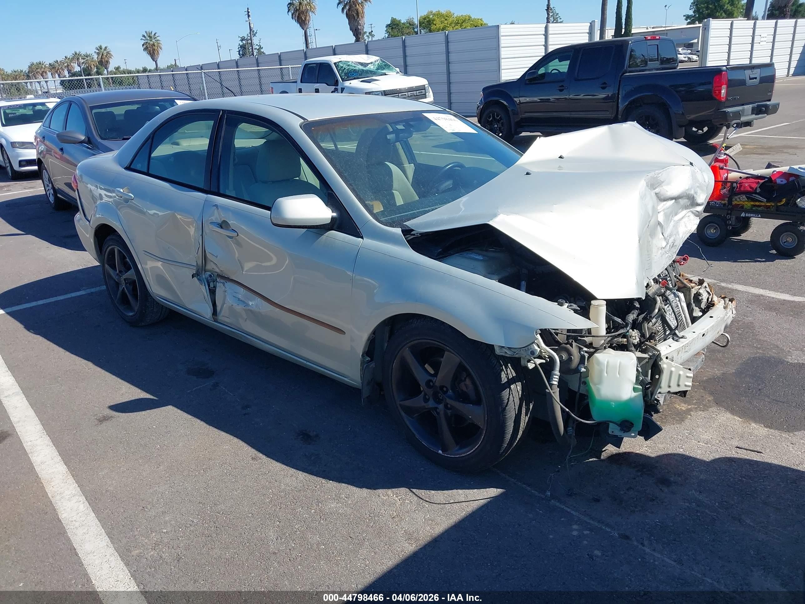 2005 Mazda 6 i, VIN 1YVFP80CX55M46479 — Front end