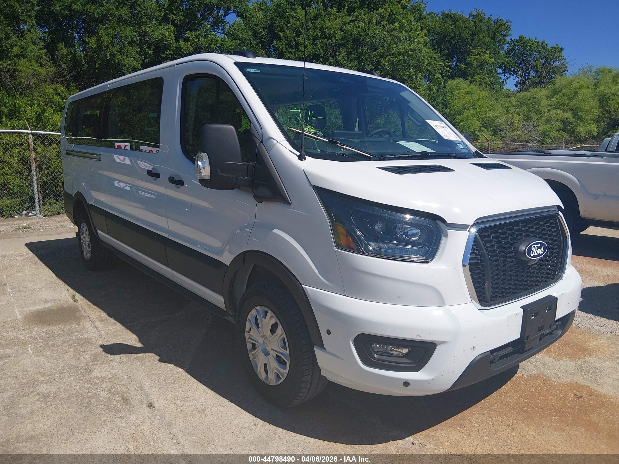 2026 Ford Transit Passenger XLT, VIN 1FBAX2Y82TKA51941 — Rear end