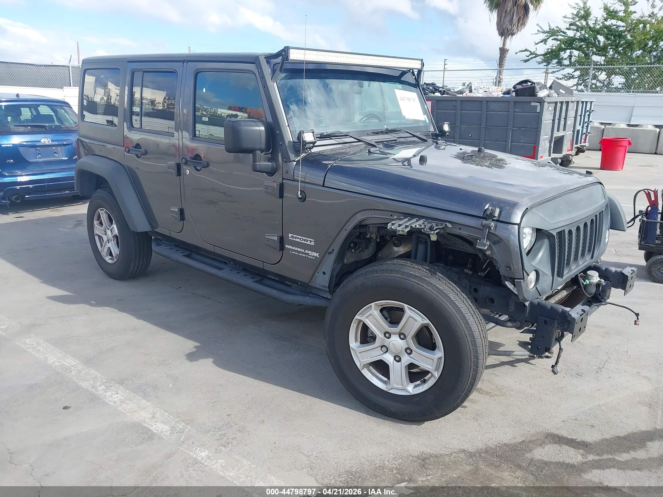 2018 Jeep Wrangler Unlimited Sport, VIN 1C4BJWDG4JL807234 — All over