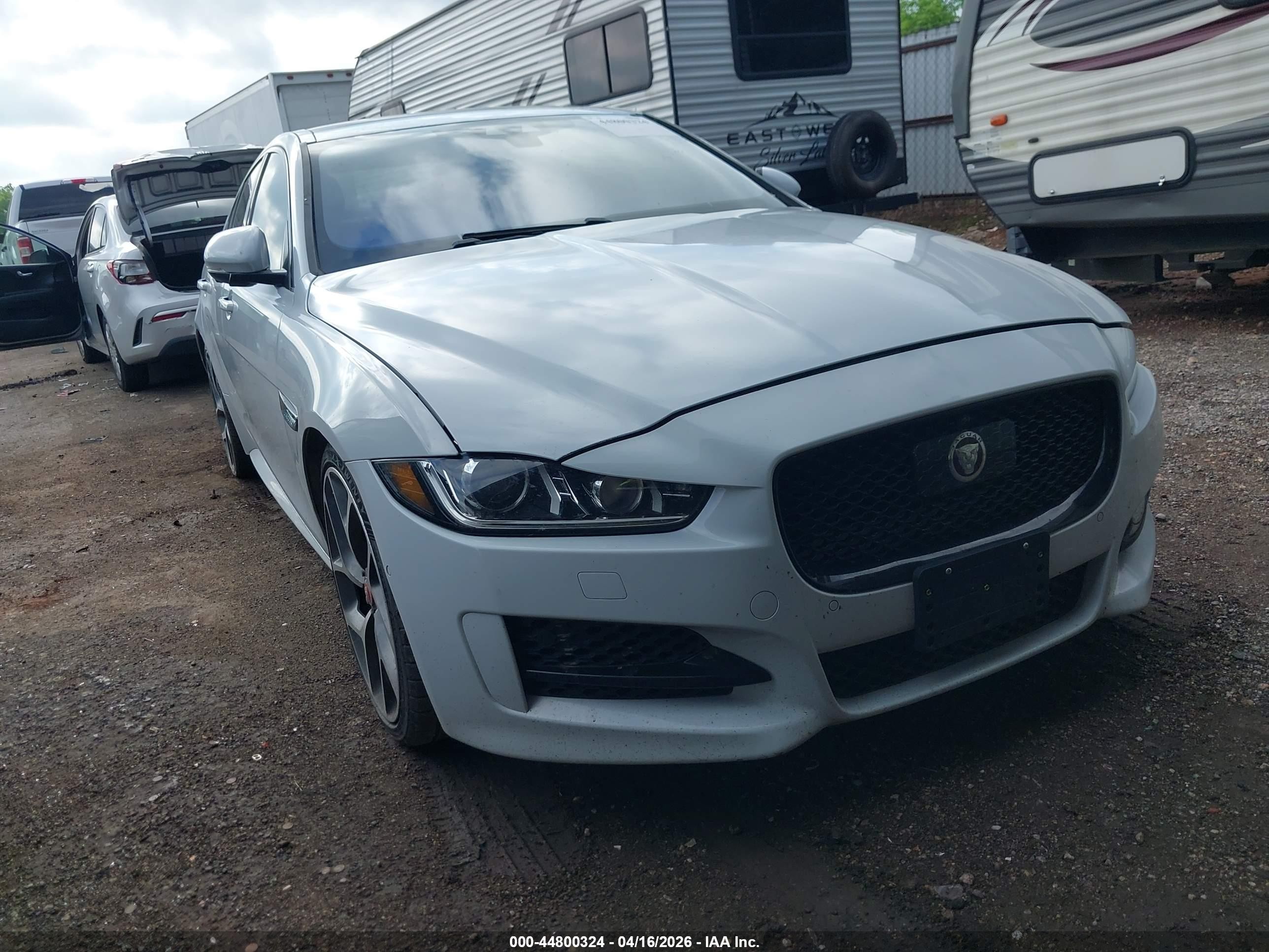 2018 Jaguar XE 35t R-Sport, VIN SAJAF4EV1JCP24697 — Front end