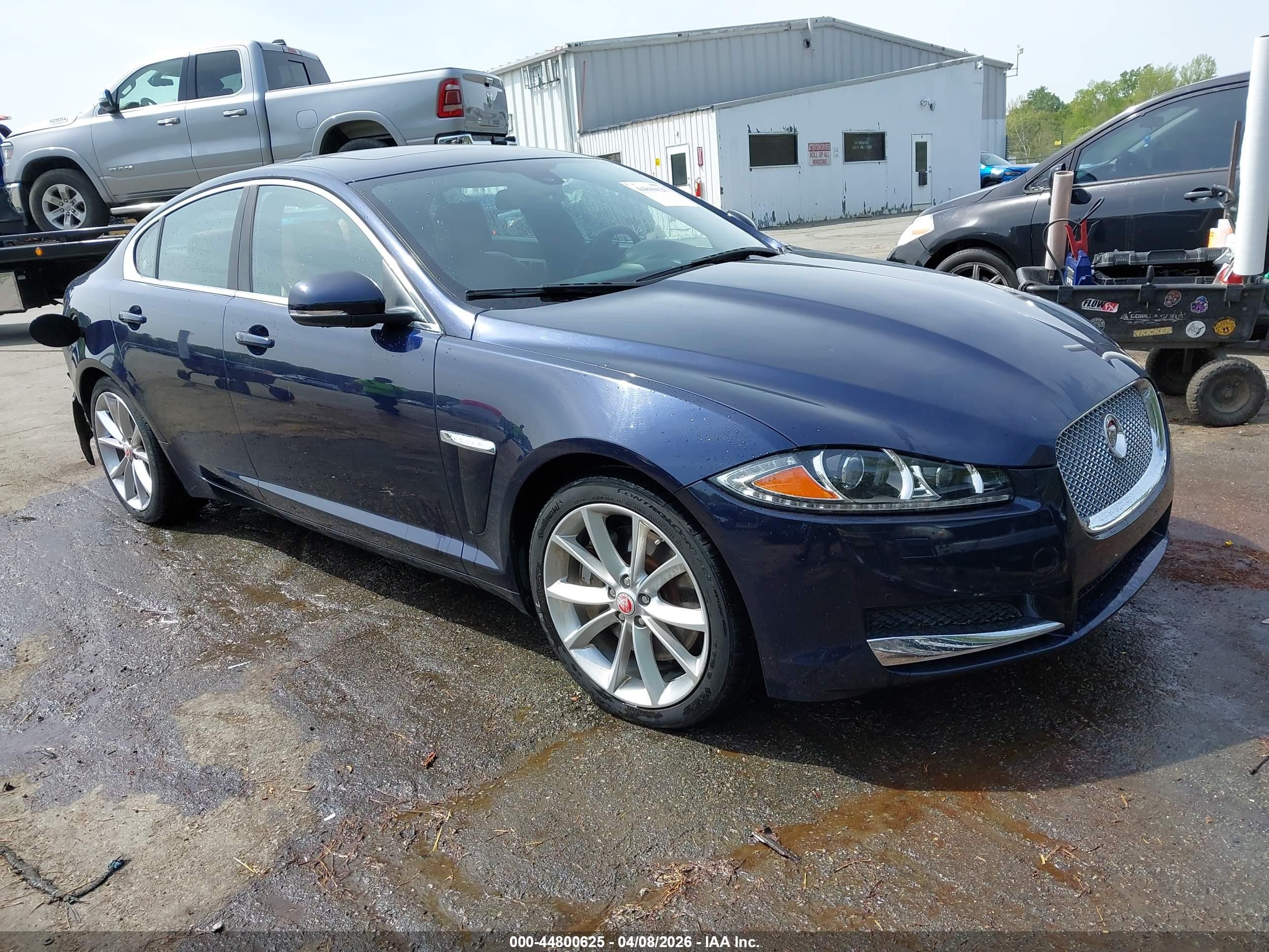 2015 Jaguar XF Portfolio, VIN SAJWJ0FF5F8U67624 — Rear end