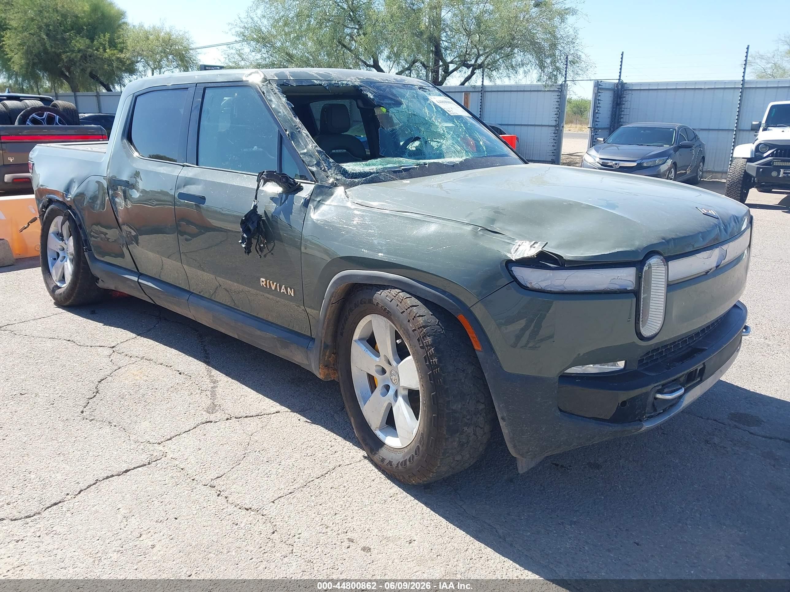 2022 Rivian R1T Launch Edition, VIN 7FCTGAAL9NN009789 — Side