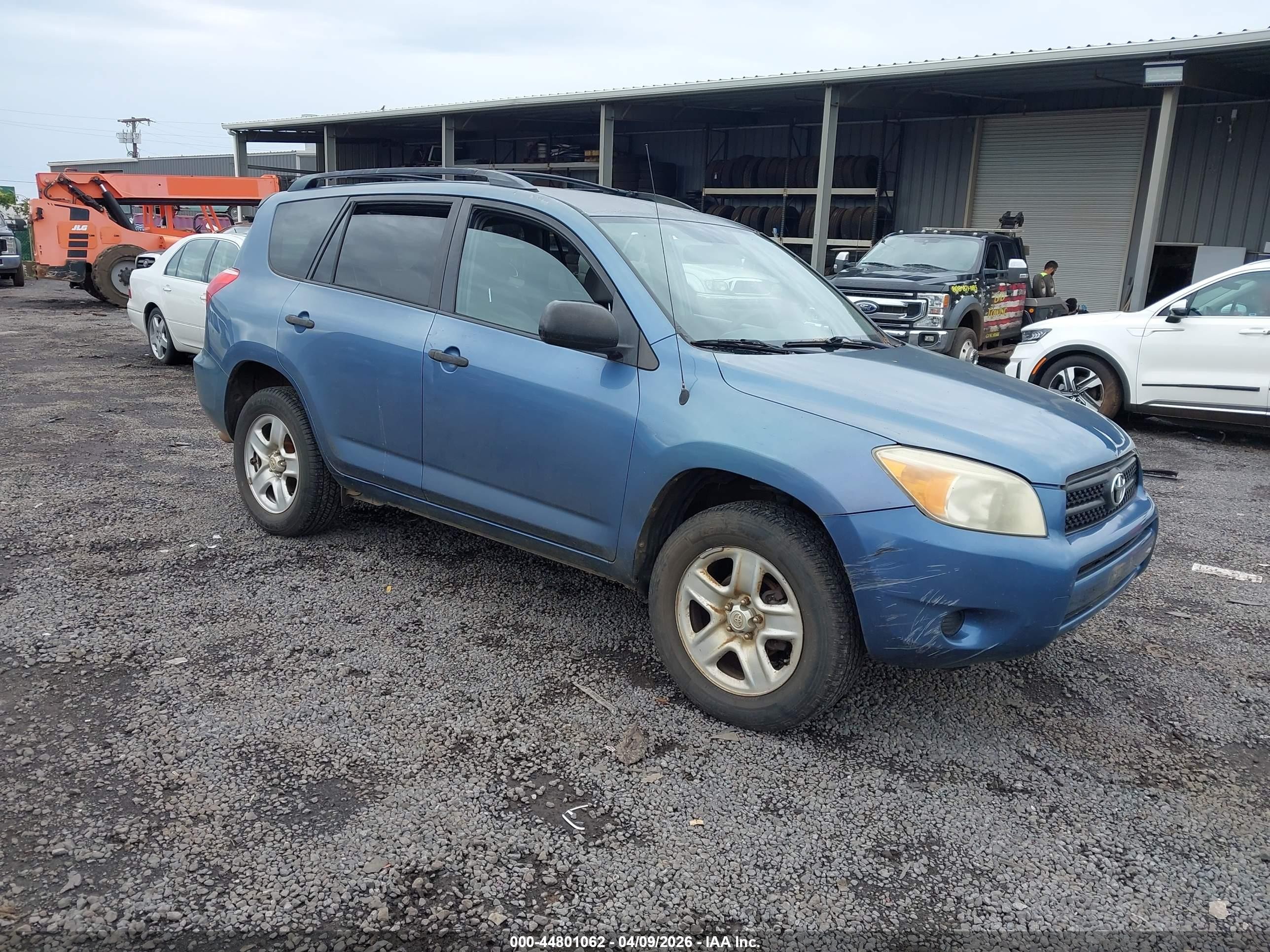 2008 Toyota RAV4, VIN JTMZD33V885108143 — Fresh water flood