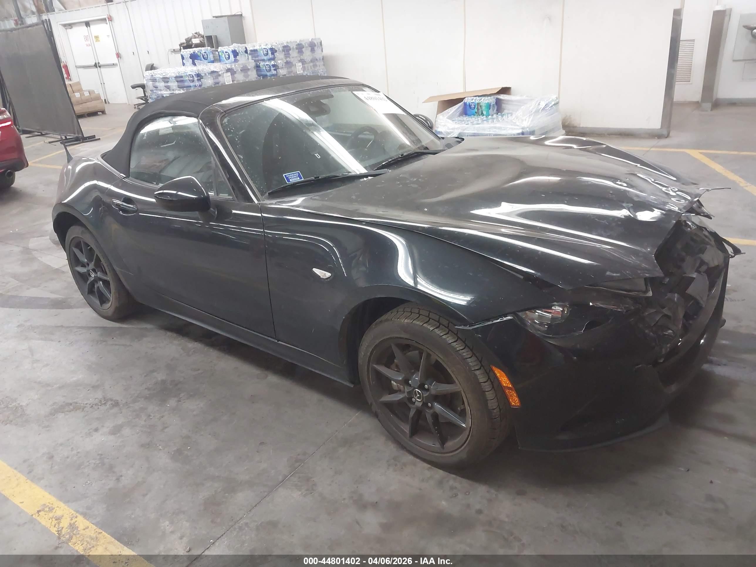 2022 Mazda MX-5 Miata Sport, VIN JM1NDAB79N0500689 — Front end