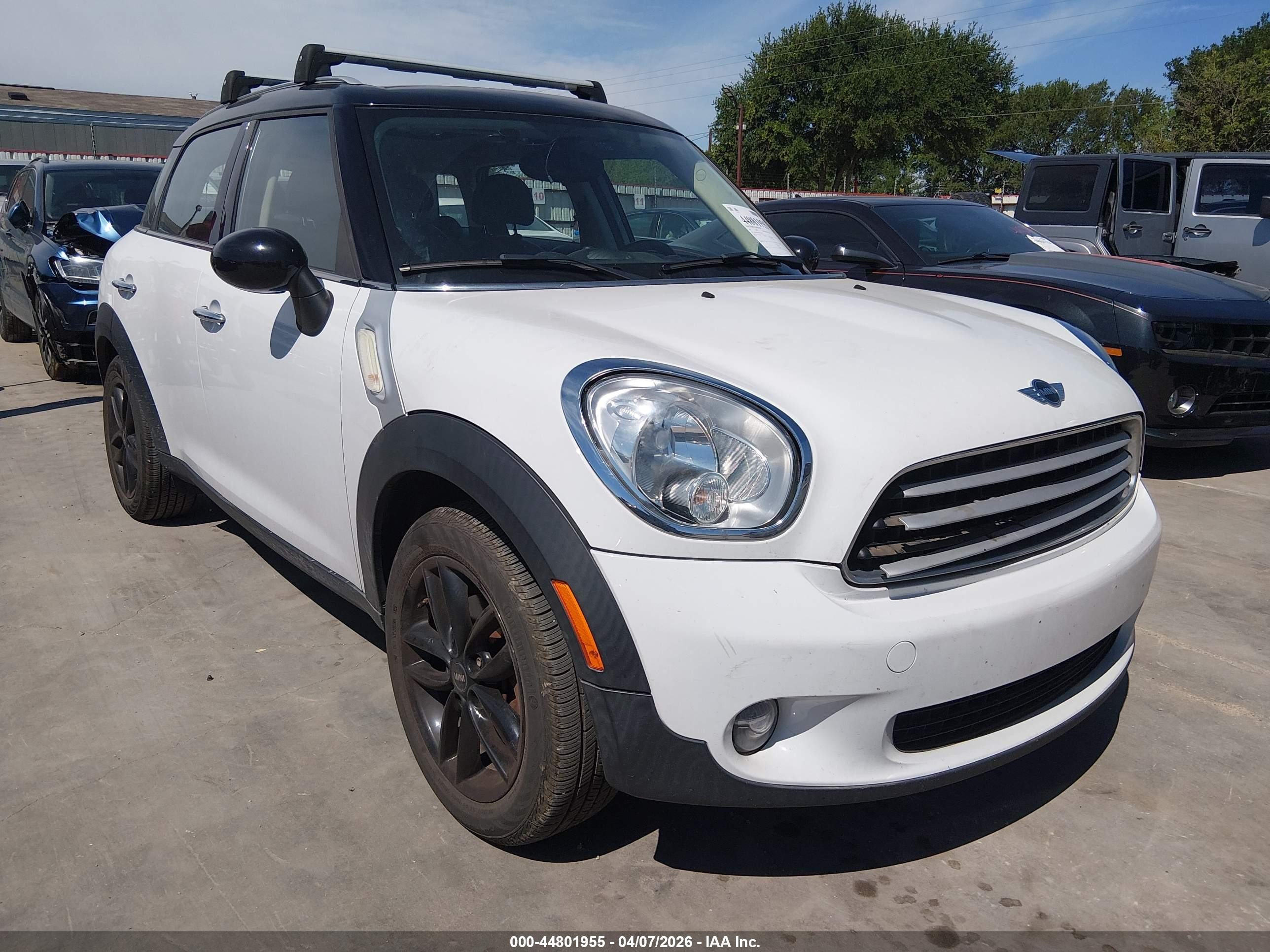 2012 MINI Countryman, VIN WMWZB3C55CWM30955 — Днище