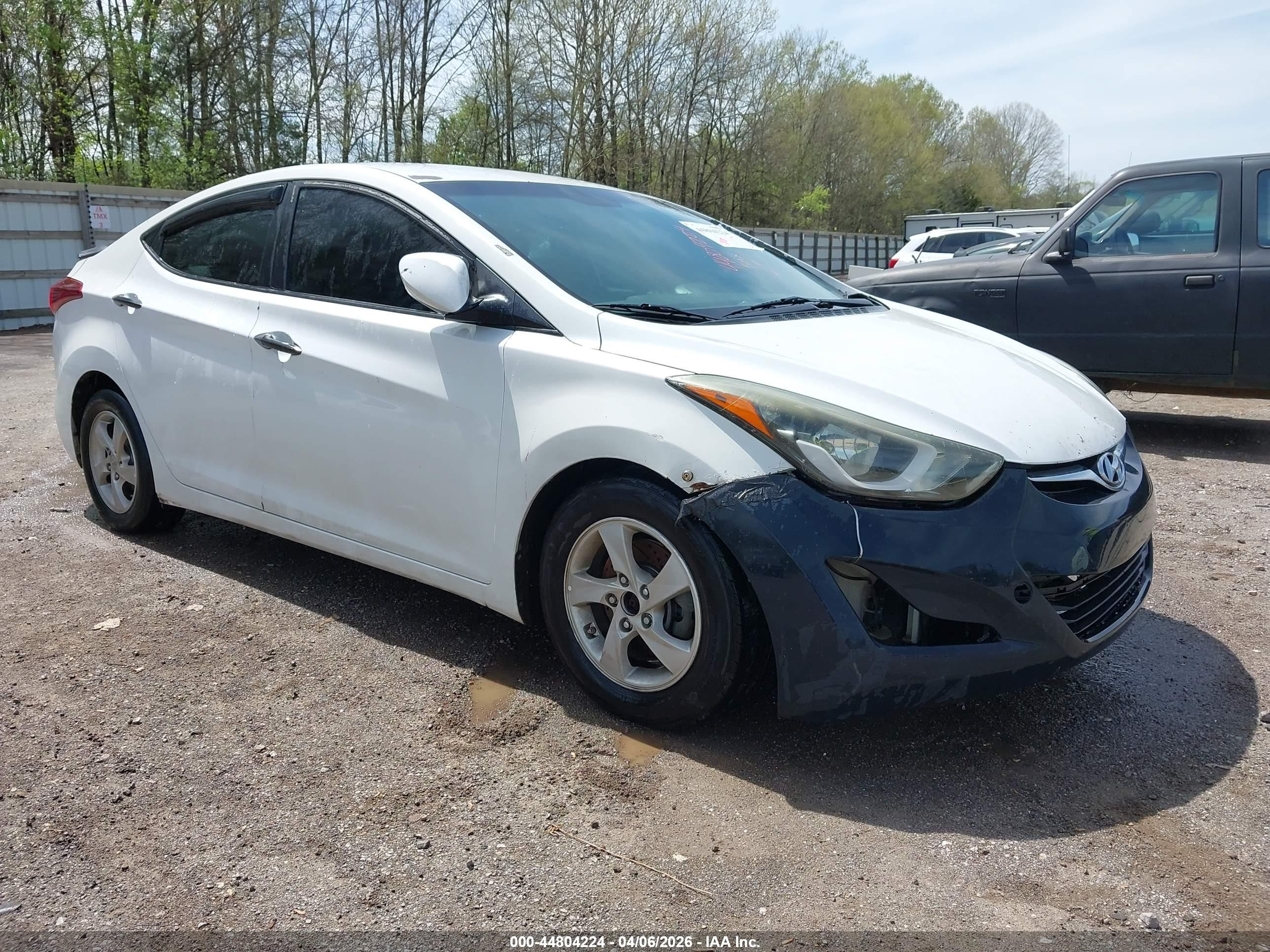 2015 Hyundai Elantra SE, VIN 5NPDH4AE6FH554036 — Side