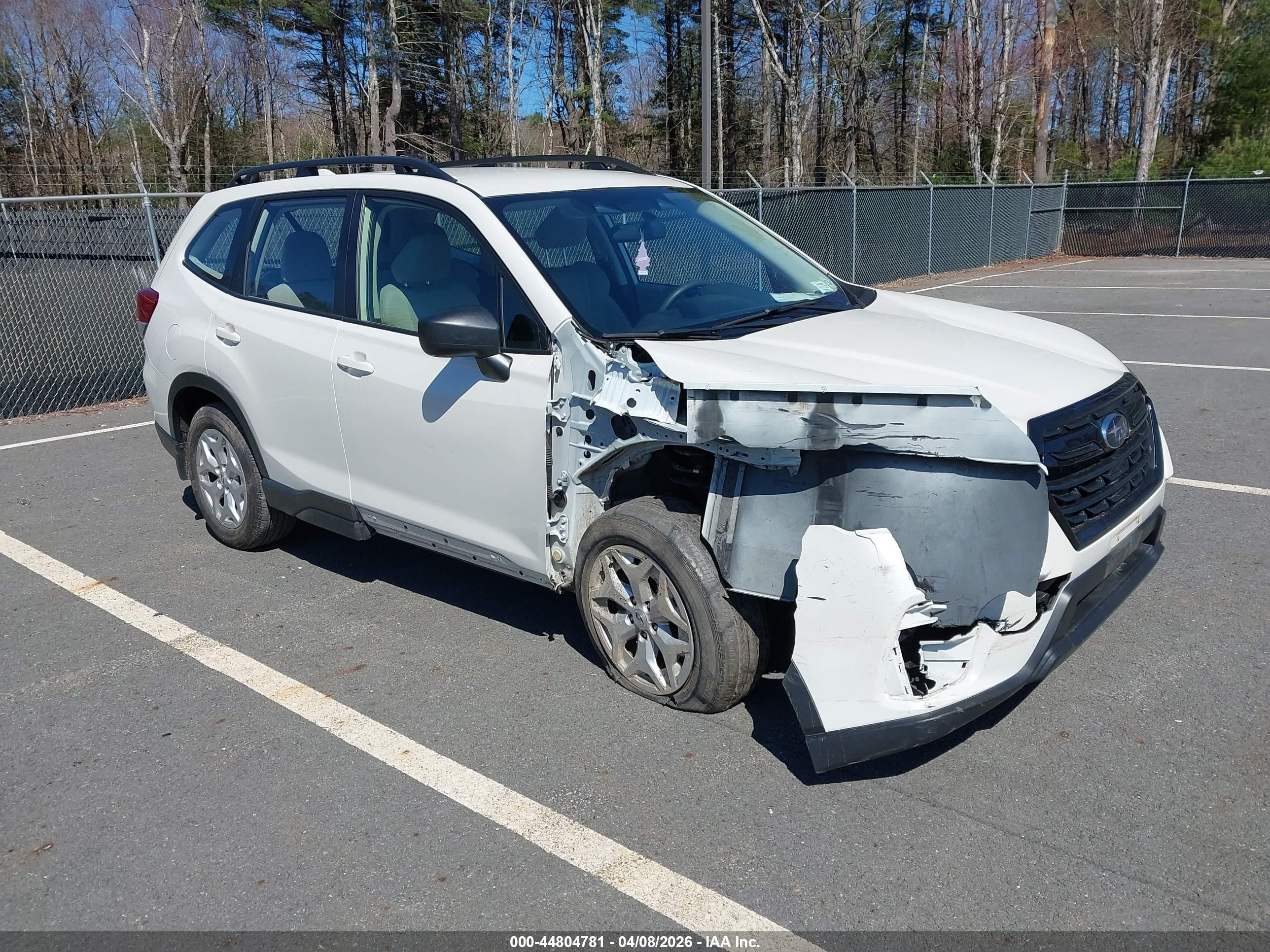 2023 Subaru Forester, VIN JF2SKACC8PH423954 — Front end