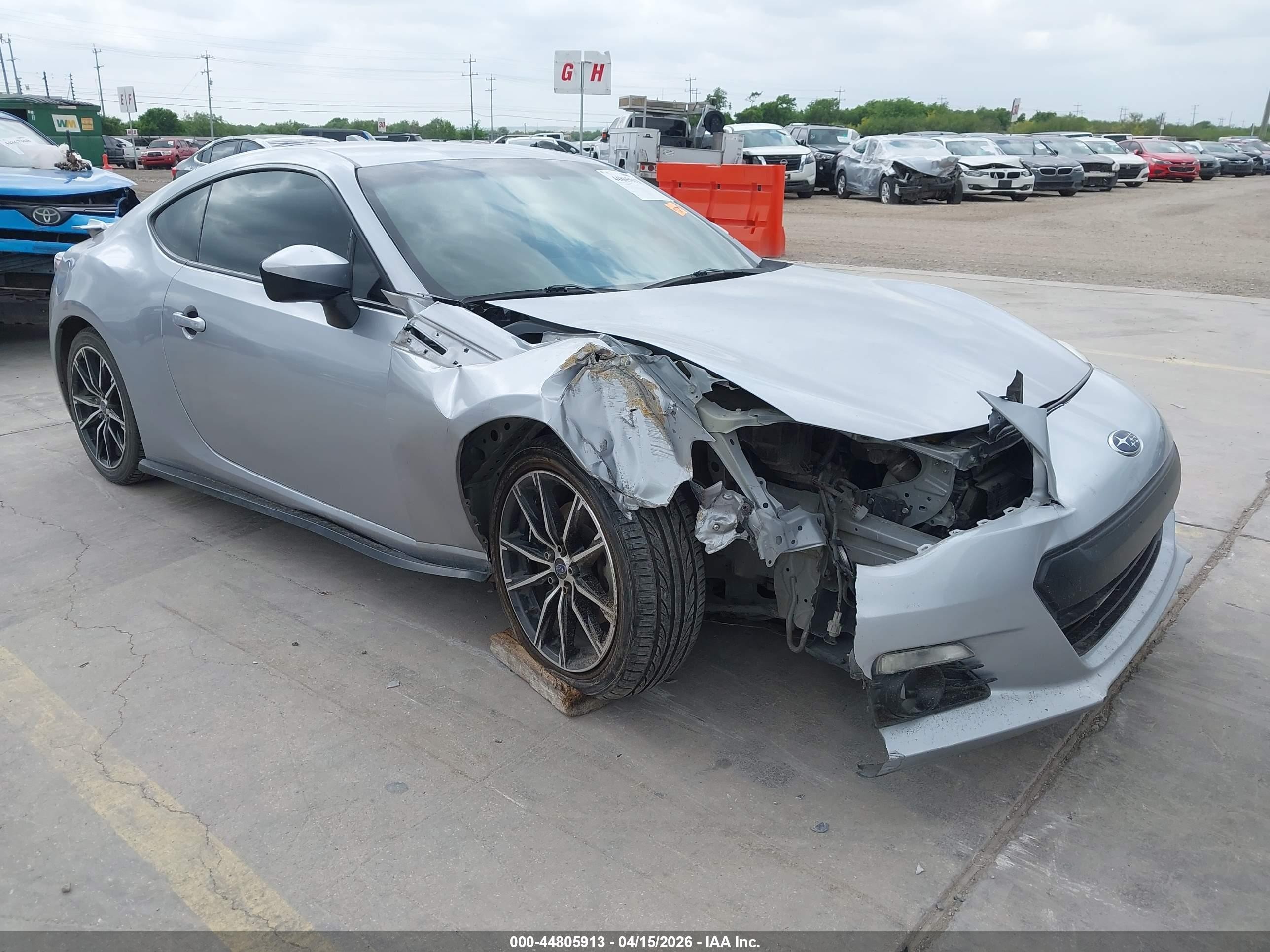 2016 Subaru BRZ Limited, VIN JF1ZCAC13G8602725 — Перед
