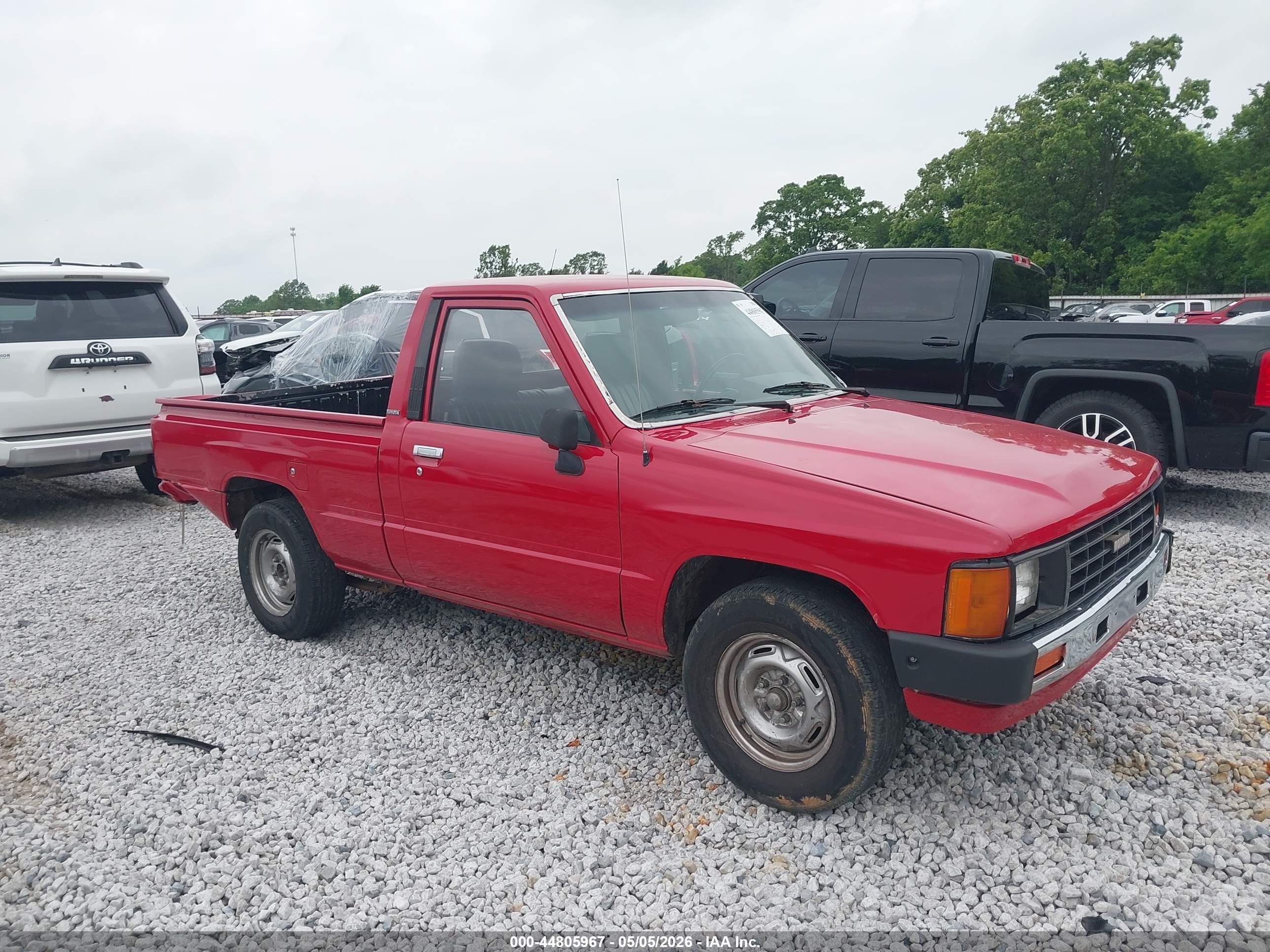 1986 Toyota Pickup, VIN JT4RN50R7G0202476 — Rear end