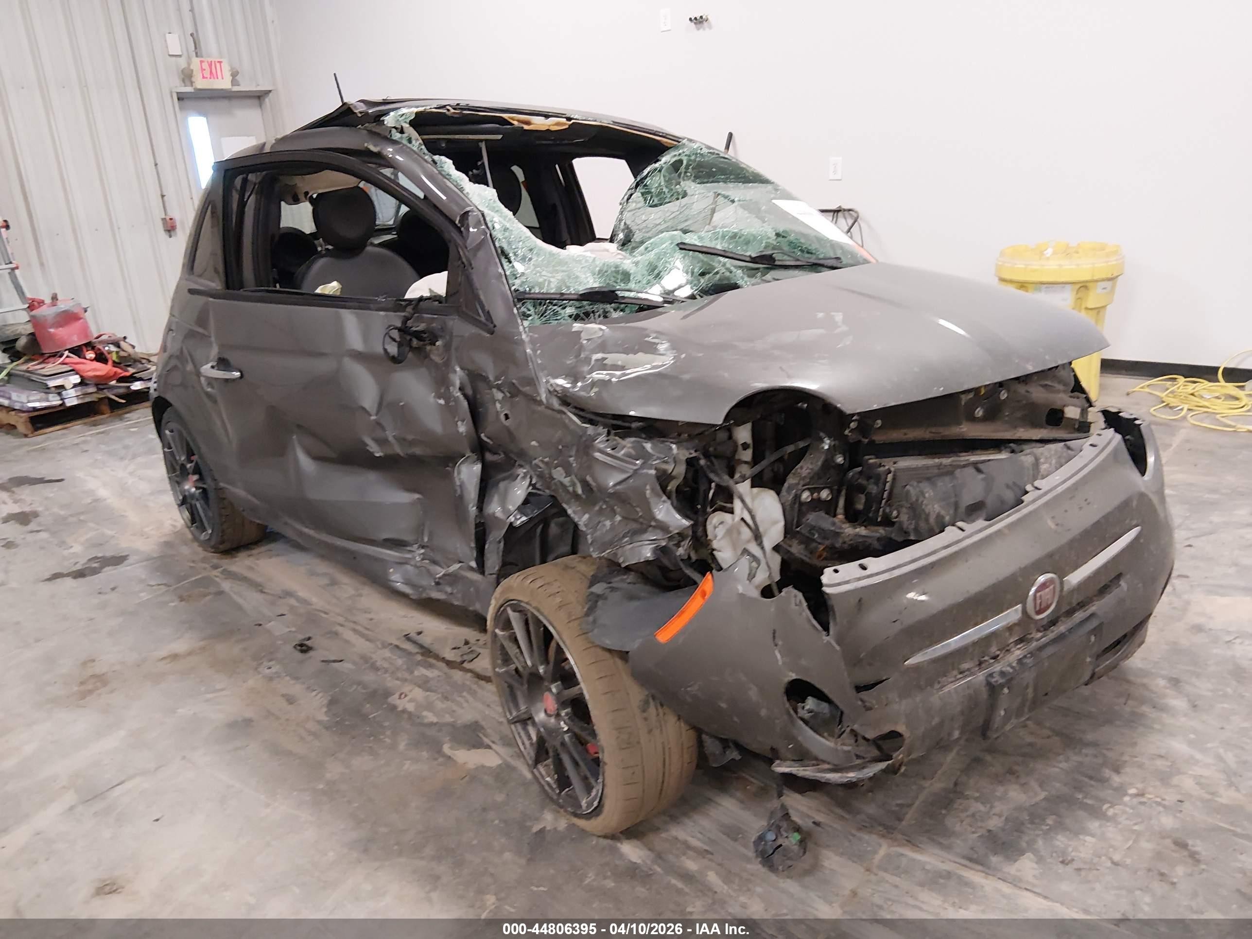 2013 FIAT 500 Sport, VIN 3C3CFFBR3DT746370 — Опрокидывание