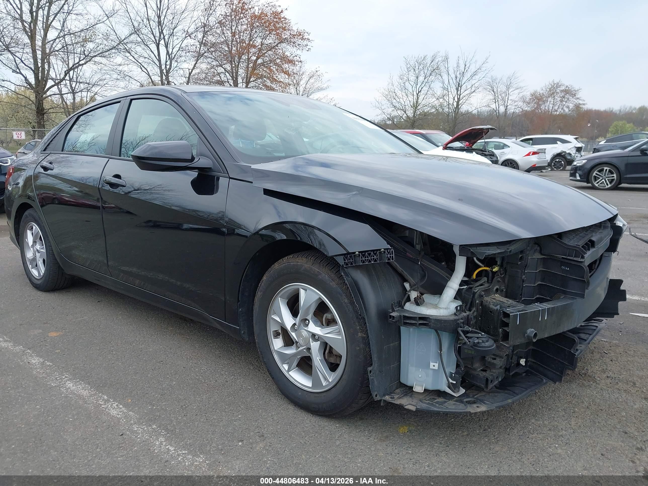 2021 Hyundai Elantra SE, VIN KMHLL4AG0MU164740 — Front end