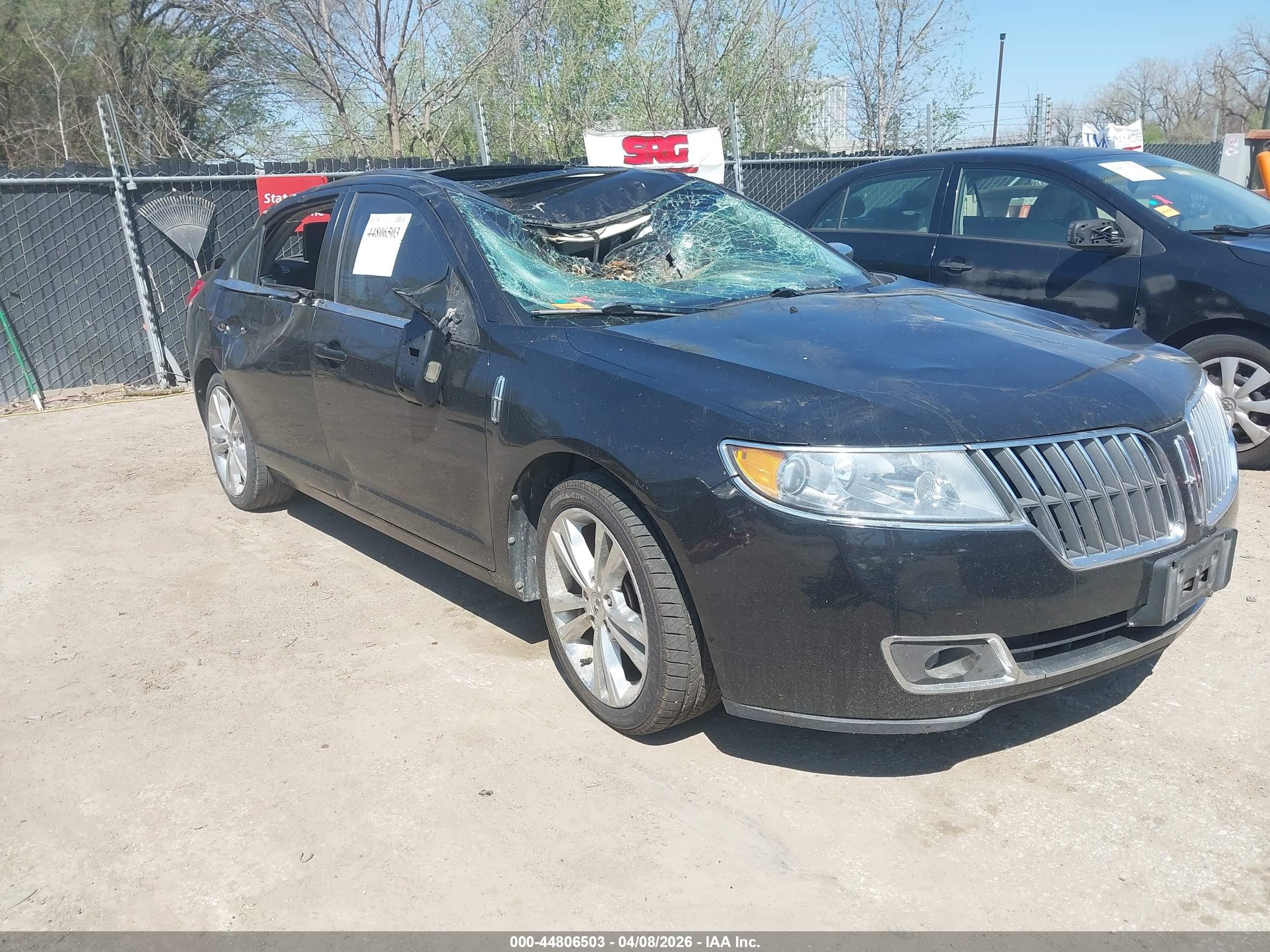 2011 Lincoln MKZ, VIN 3LNHL2GC0BR768758 — Опрокидывание