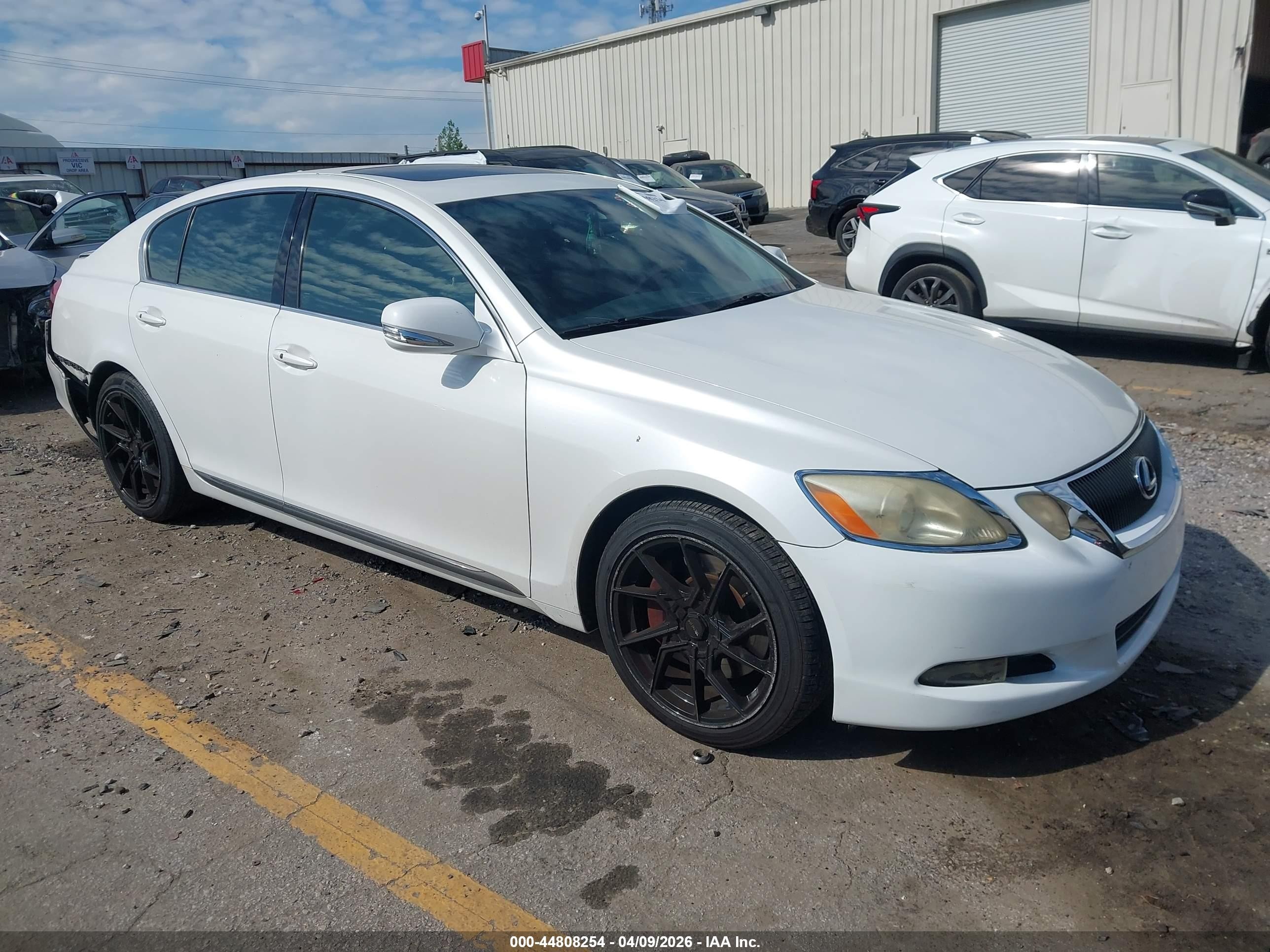 2009 Lexus GS 350, VIN JTHBE96S990046915 — Зад