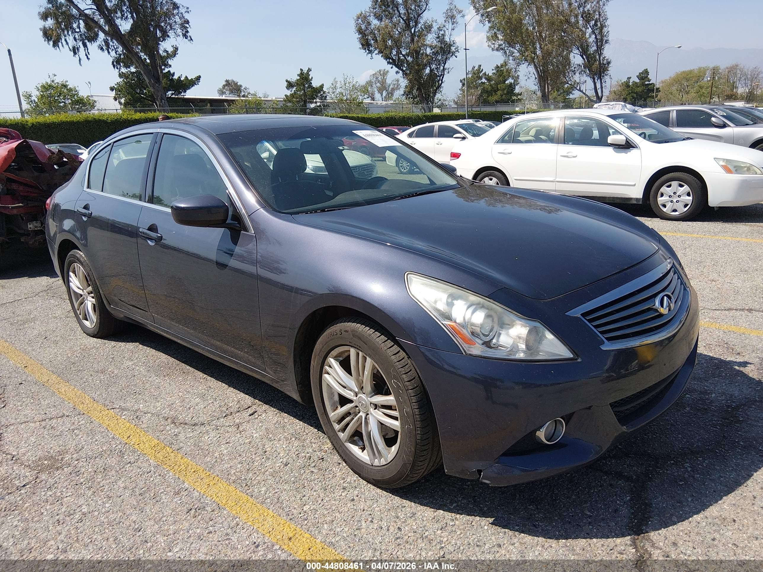 2011 Infiniti G25 x, VIN JN1DV6AR5BM651884 — Front end