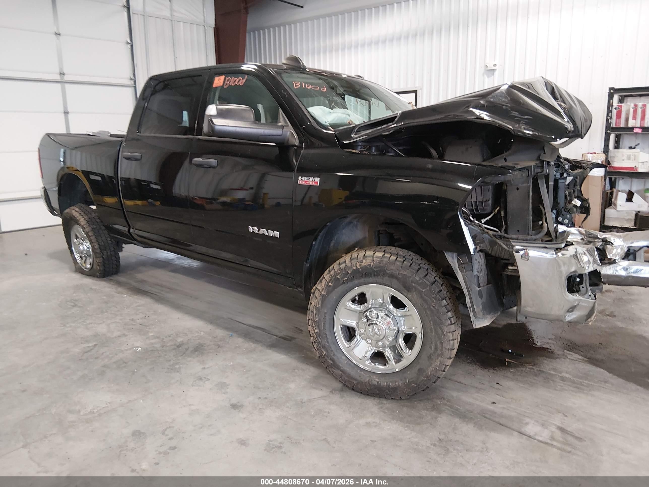 2019 Ram 2500 Tradesman, VIN 3C6UR5CJ6KG622164 — Биологическое загрязнение