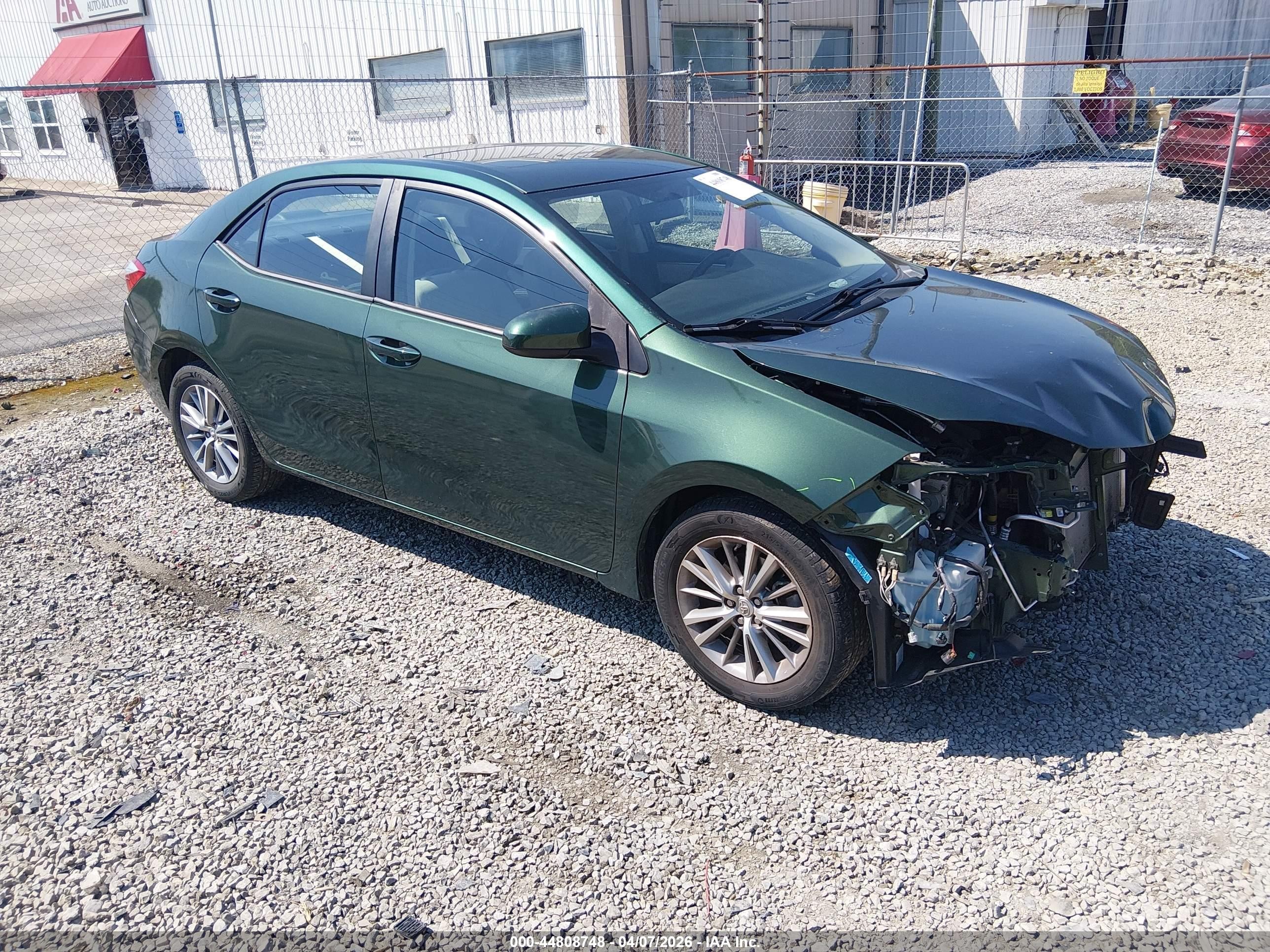 2014 Toyota Corolla LE, VIN 2T1BURHE1EC022829 — Front end