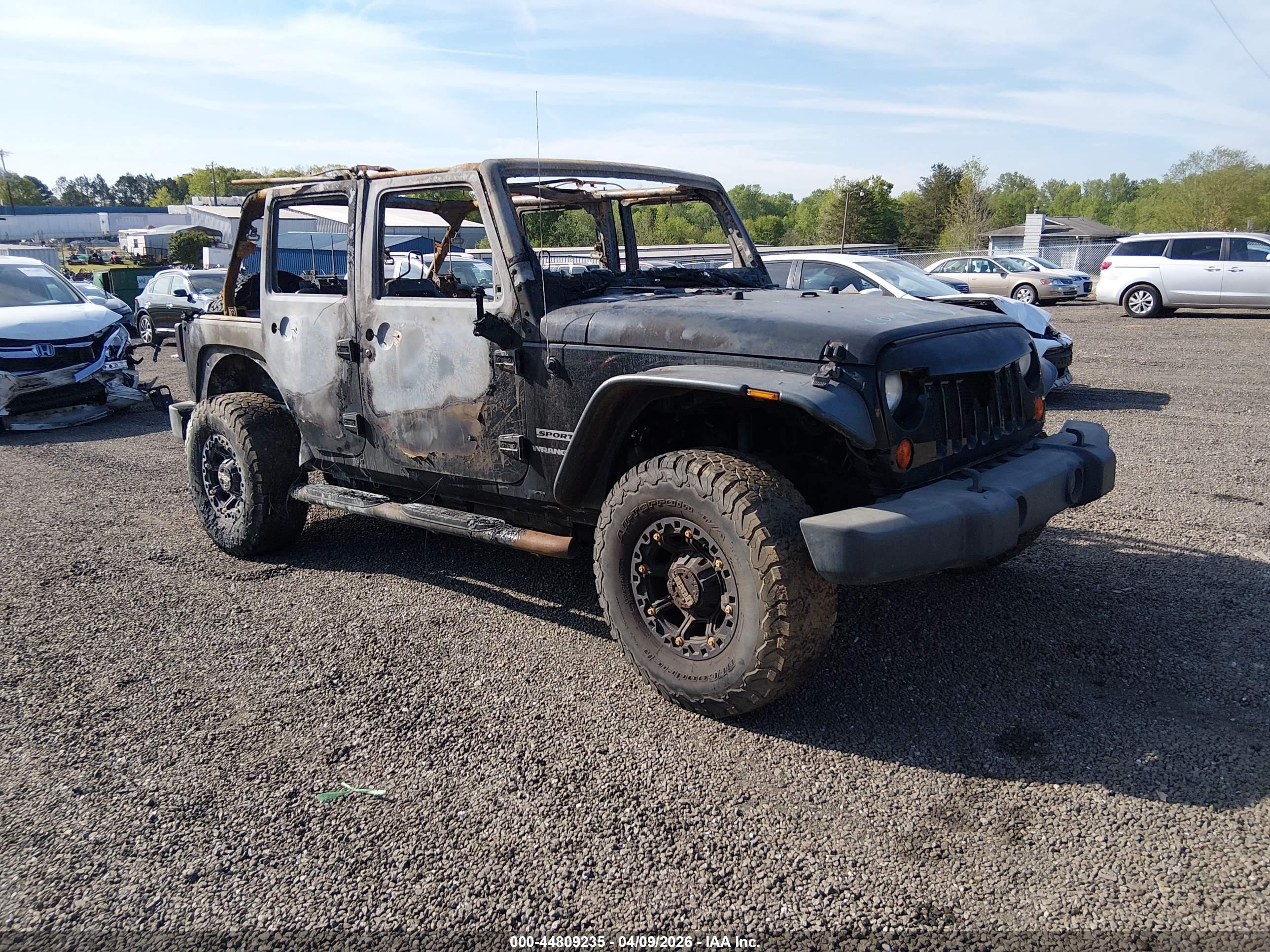 2012 Jeep Wrangler Unlimited Sport, VIN 1C4BJWDGXCL212861 — Interior fire
