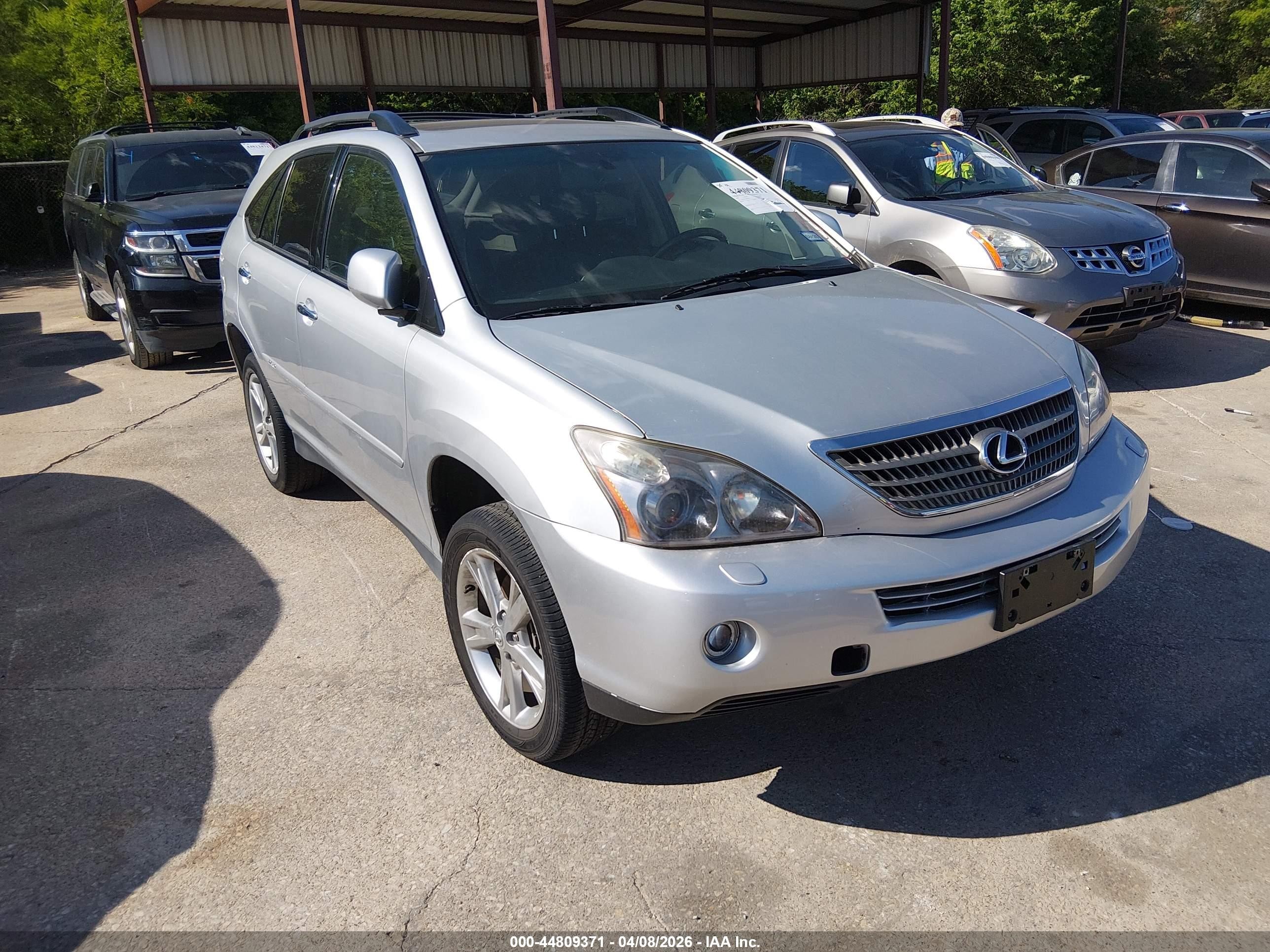 2008 Lexus RX 400h, VIN JTJGW31U182006211 — Normal wear