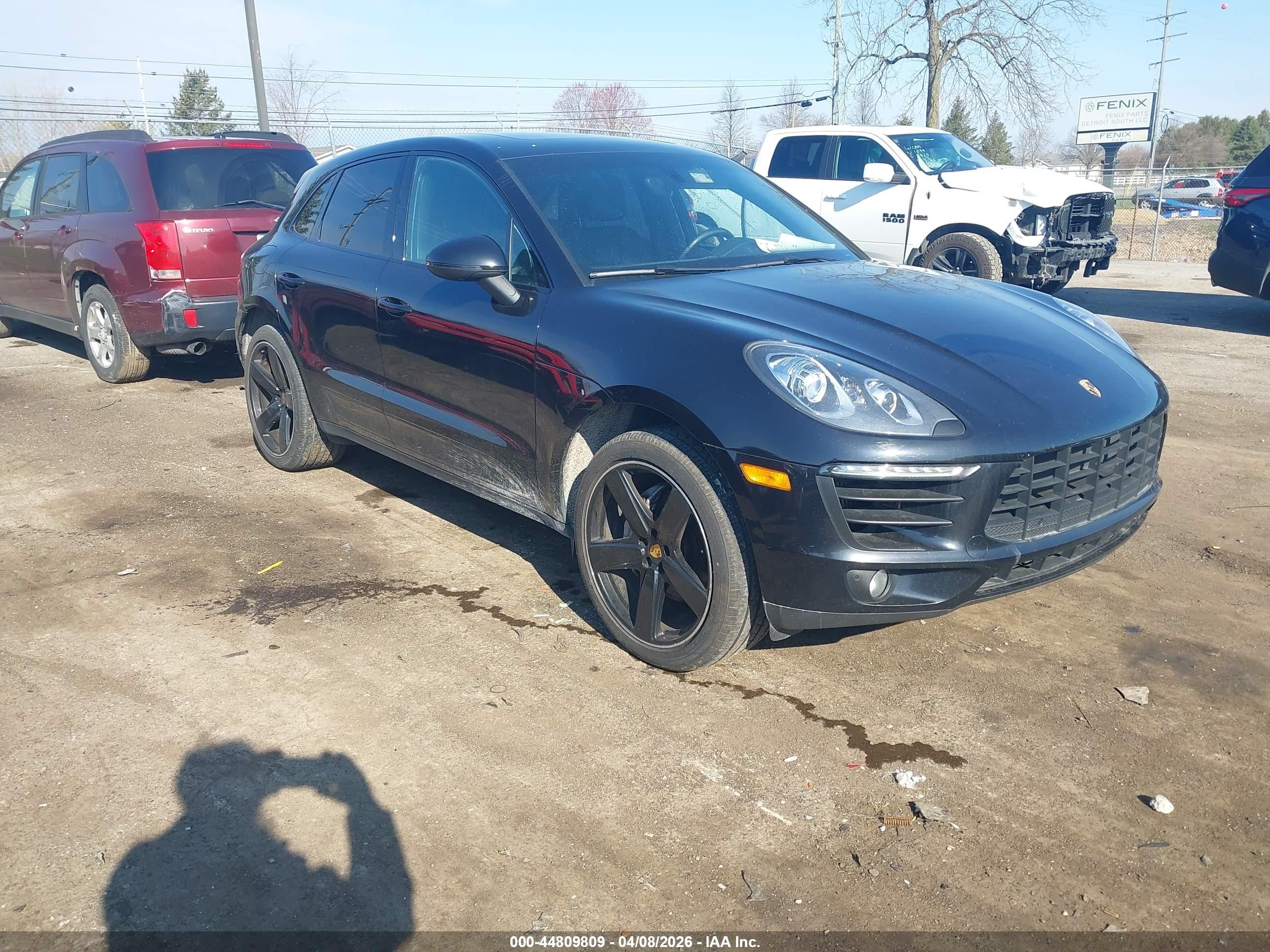 2015 Porsche Macan S, VIN WP1AB2A5XFLB69940 — Water / flood