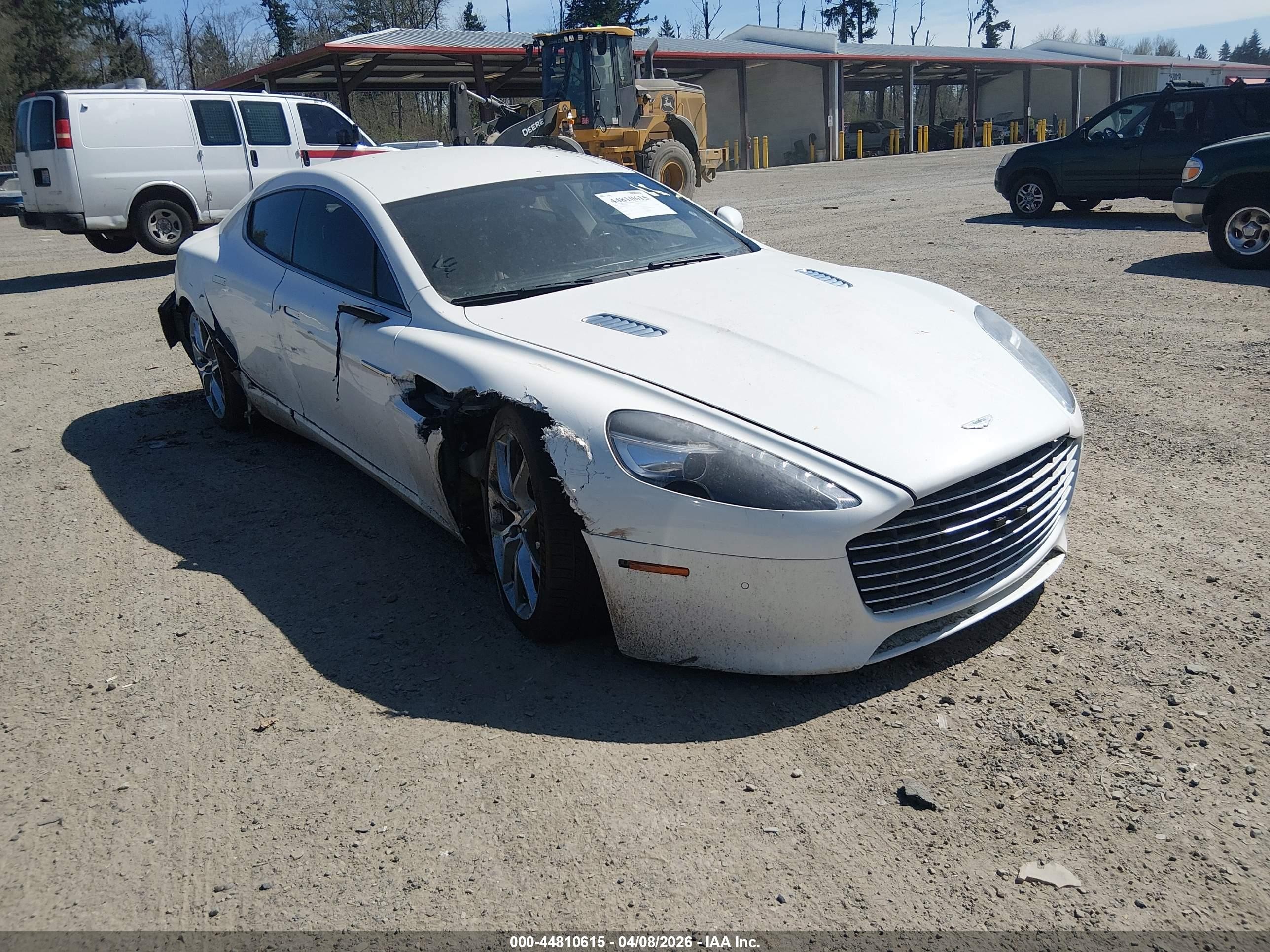 2016 Aston Martin Rapide, VIN SCFHMDBS2GGF05122 — Side
