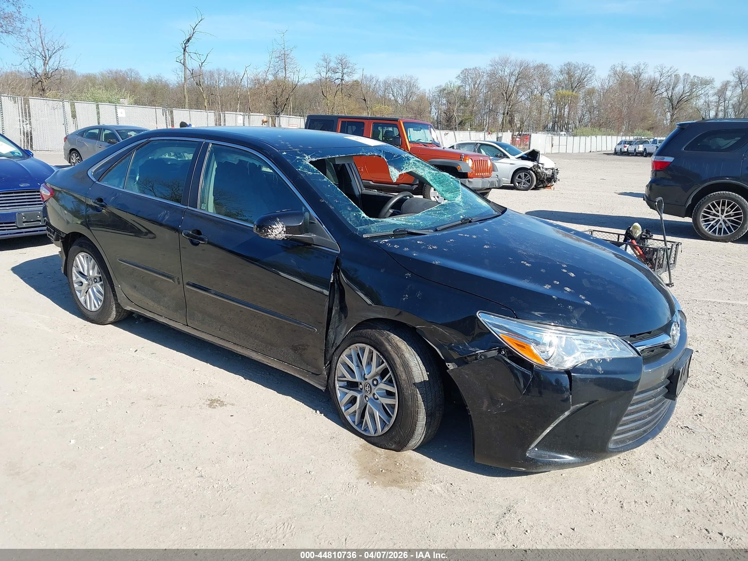 2016 Toyota Camry LE, VIN 4T4BF1FK1GR557445 — All over