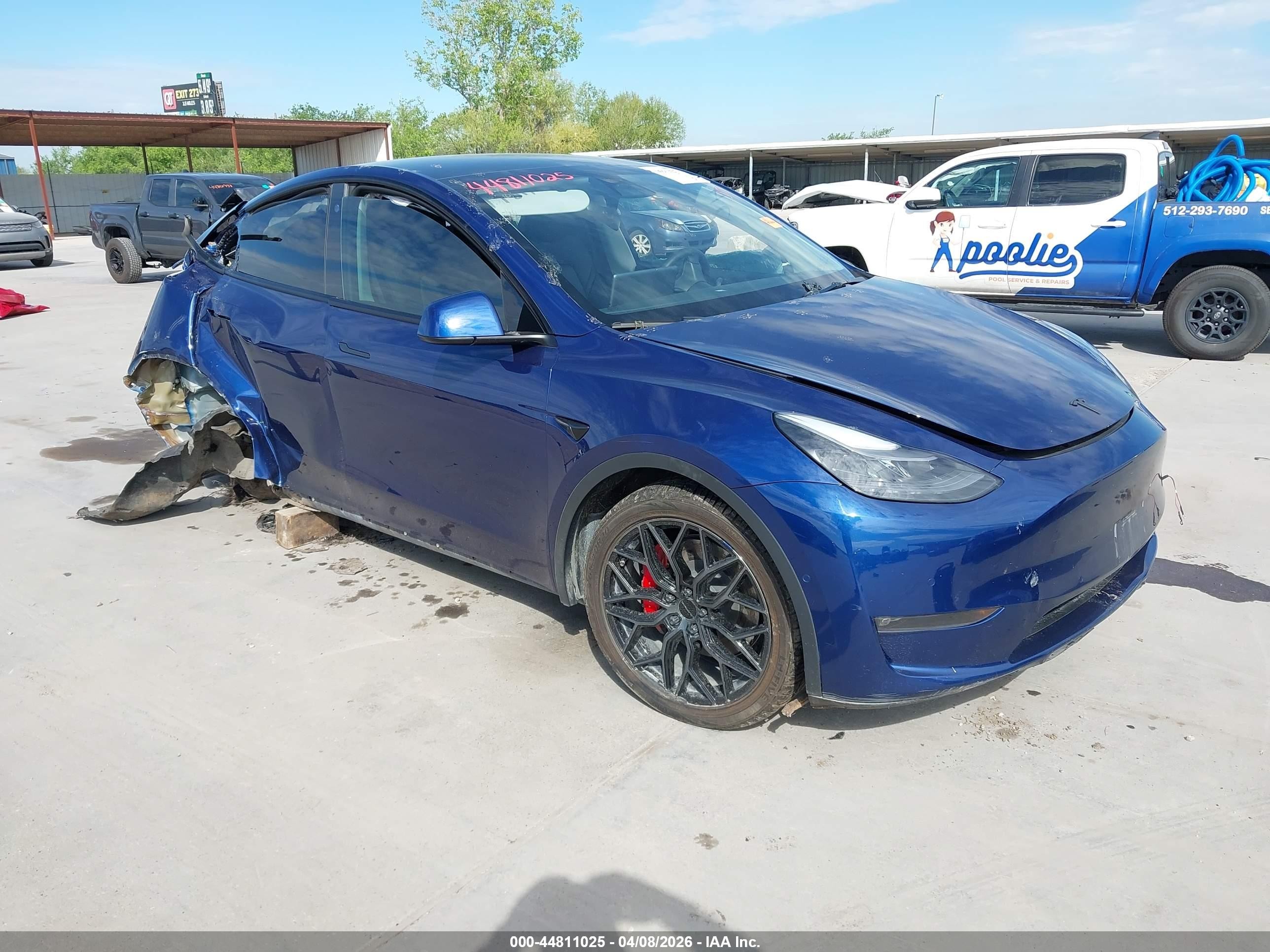 2022 Tesla Model Y Performance, VIN 7SAYGDEF5NF505711 — Rollover